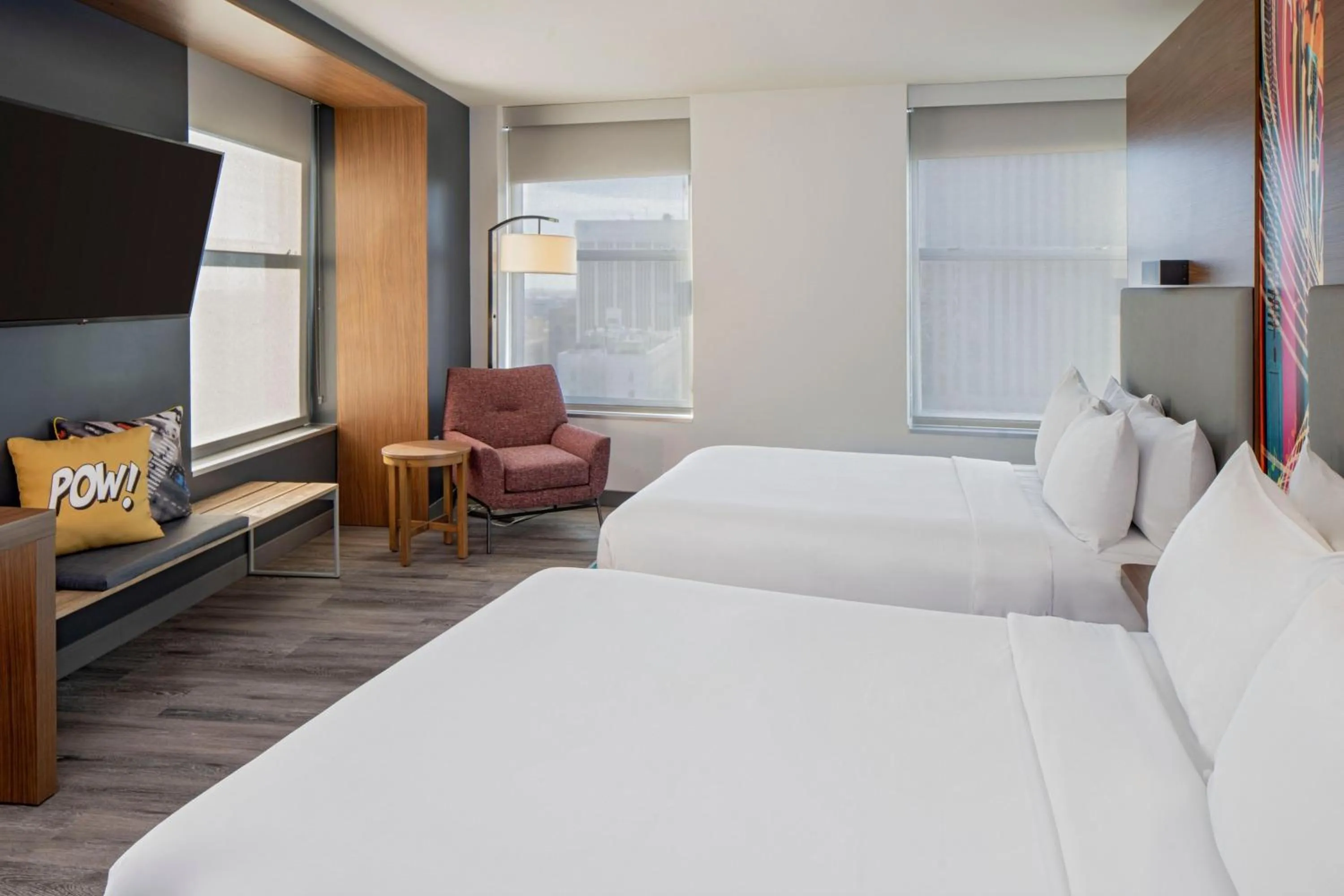 Photo of the whole room, Bed in Aloft New Orleans Downtown