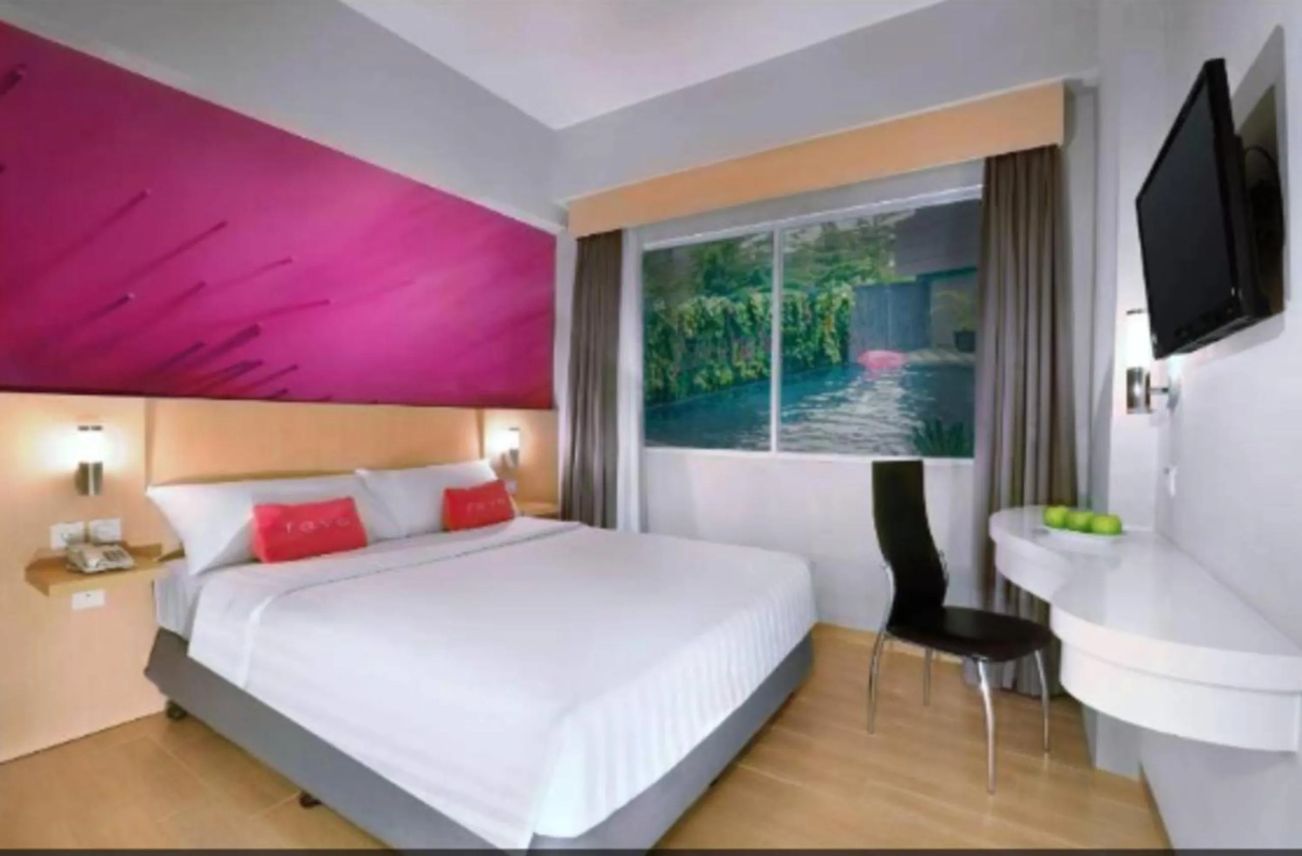 Bedroom, Bed in favehotel Jababeka Cikarang