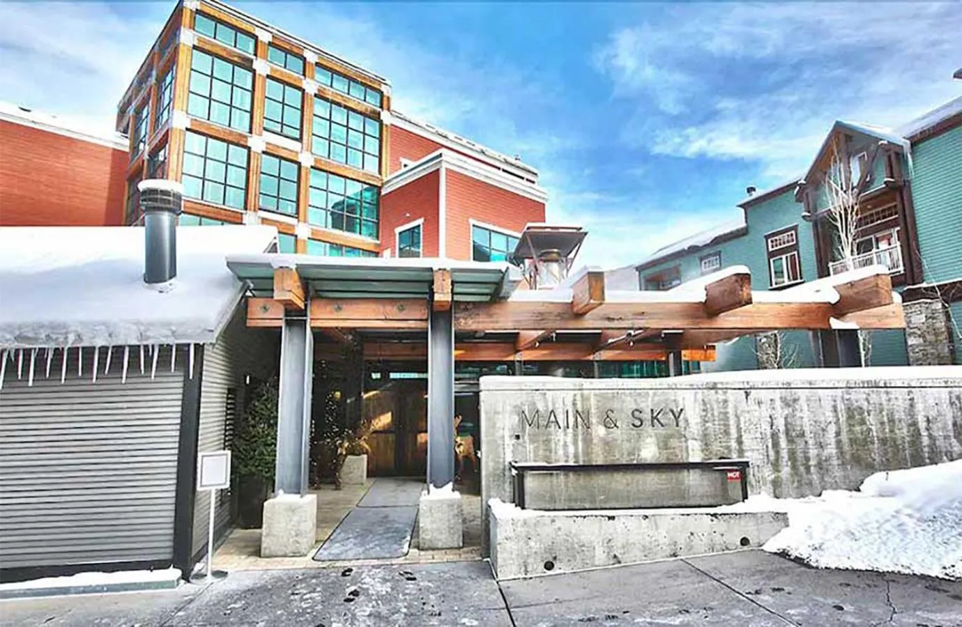 Property building in Main & SKY by EXMAR