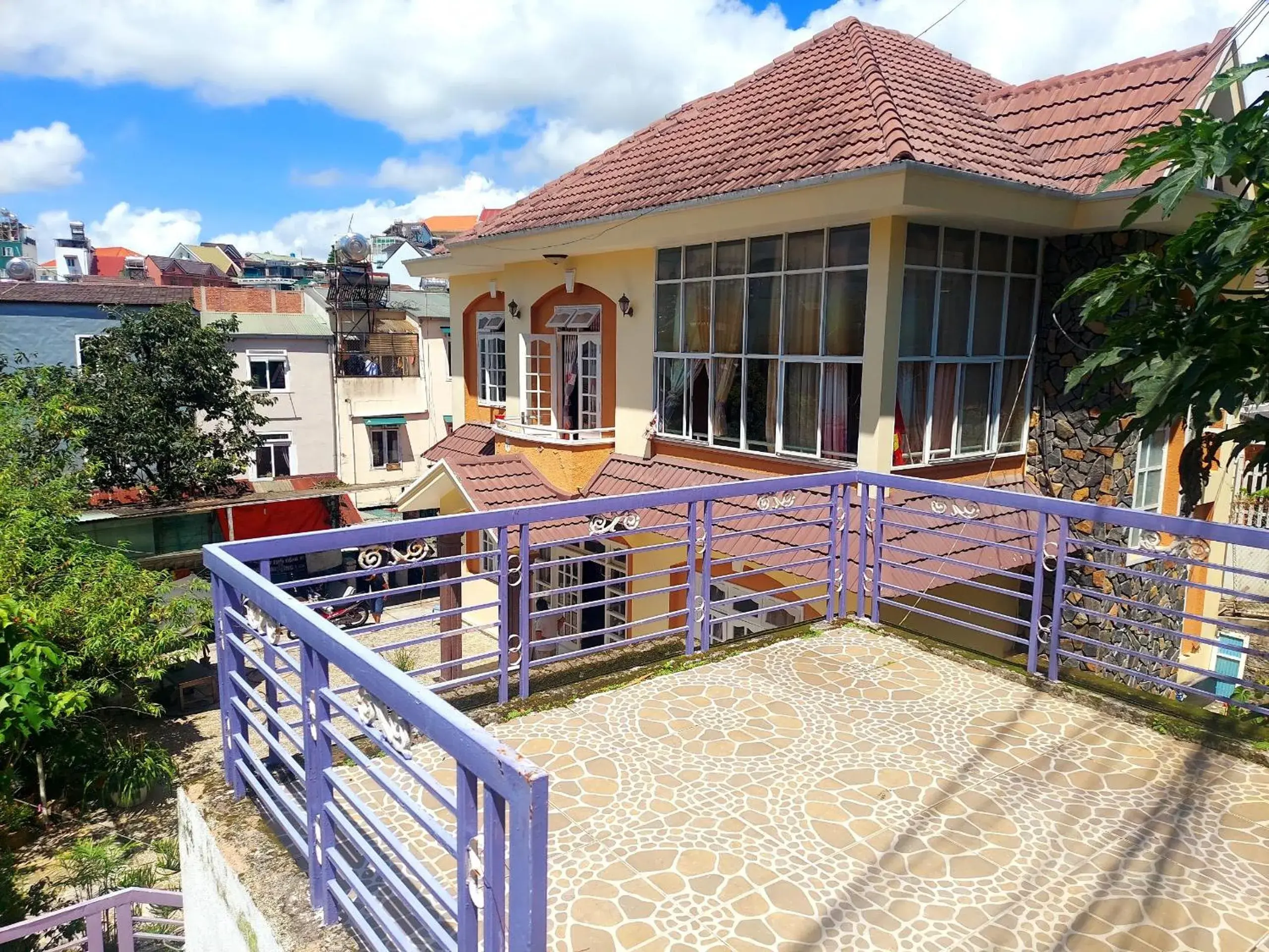 Facade/entrance in OYO 1244 H&k Villa Facade/entrance in OYO 1244 H&k Villa