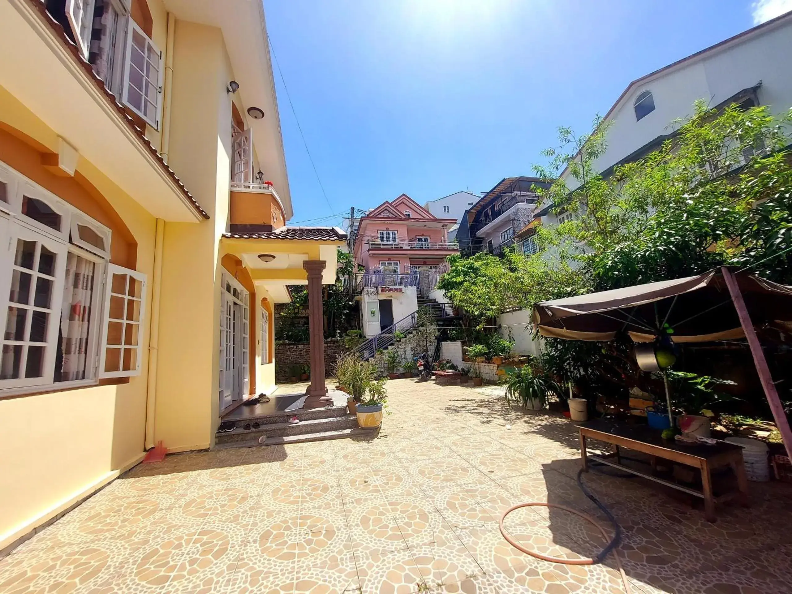 Facade/entrance in OYO 1244 H&k Villa Facade/entrance in OYO 1244 H&k Villa