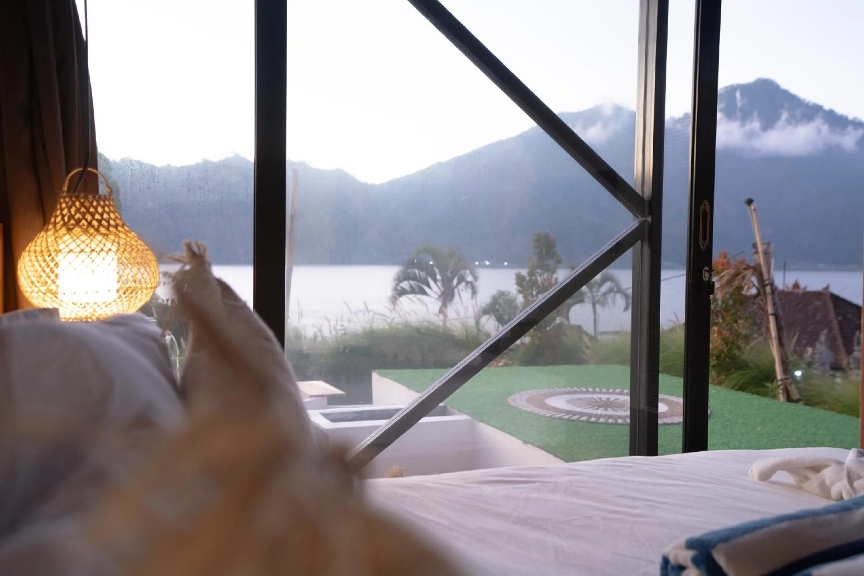 Bed in Skylake Villa