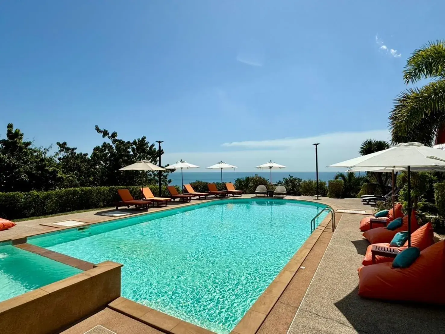 Swimming pool in Bakantiang Resort Swimming pool in Bakantiang Resort