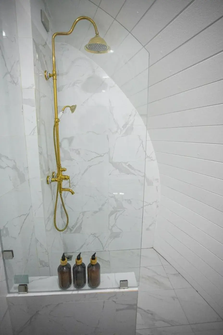 Bathroom in Bakantiang Resort Bathroom in Bakantiang Resort