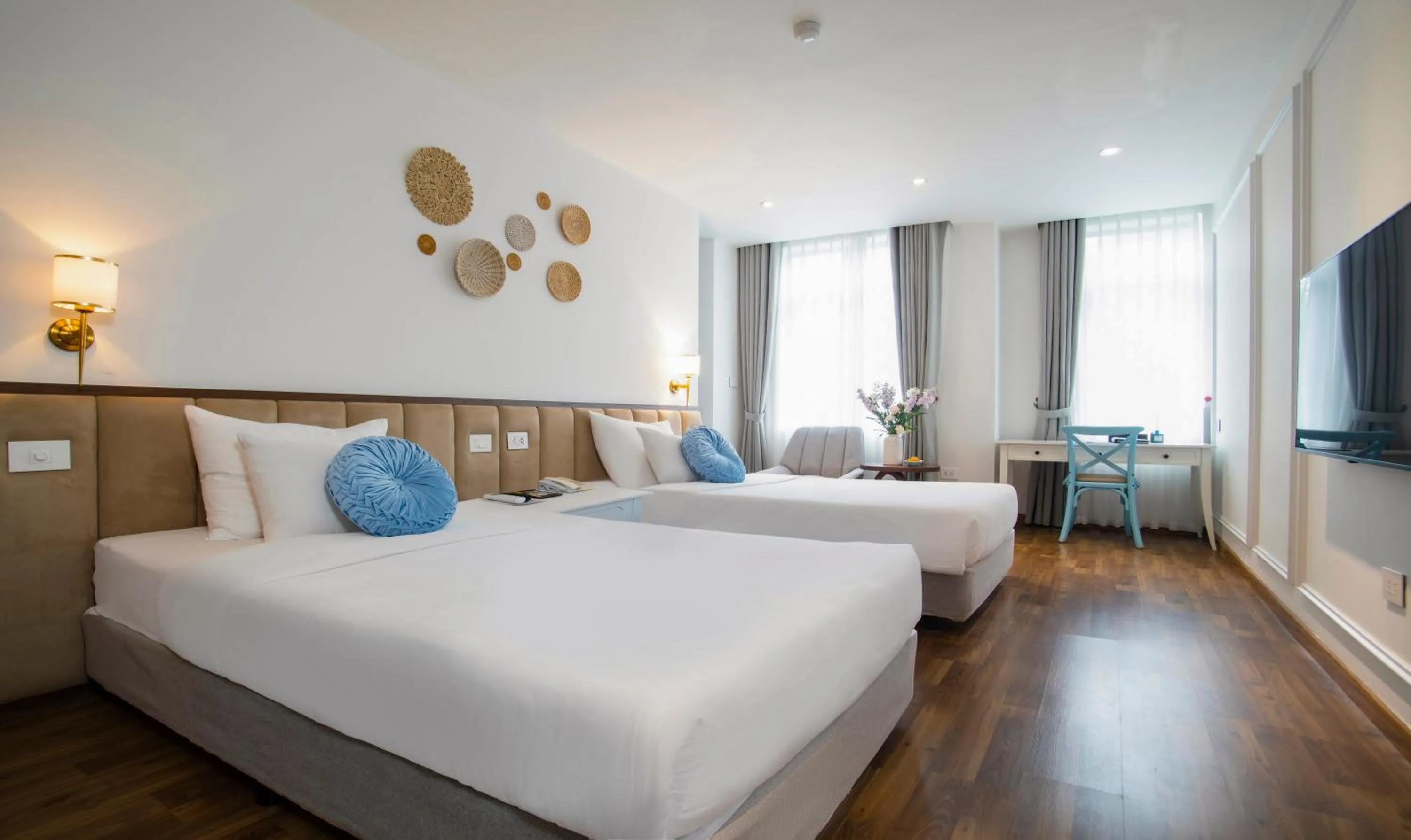 Bedroom, Bed in Western Hanoi Hotel