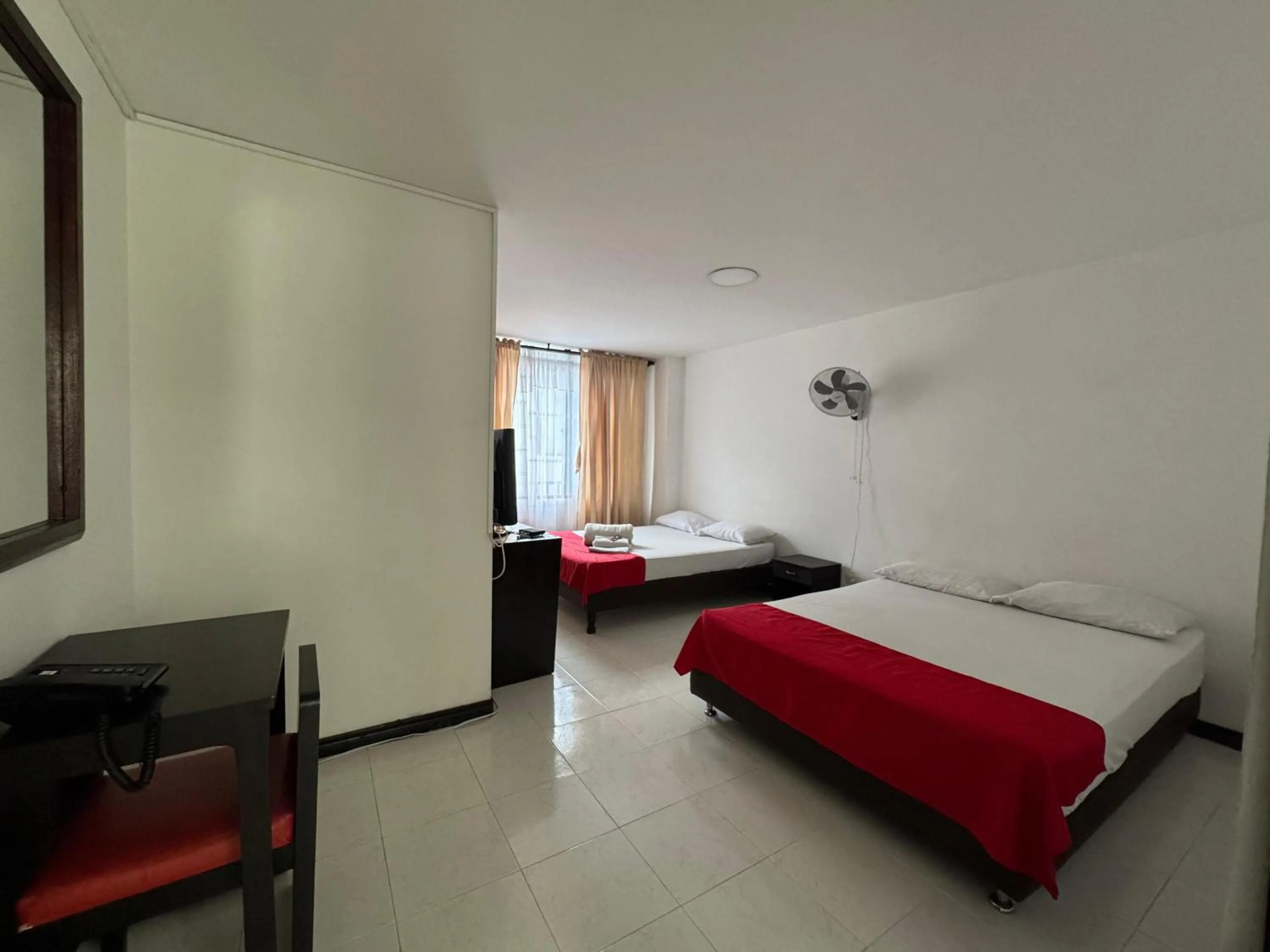 Bed in Hotel Catalina Plaza Pereira