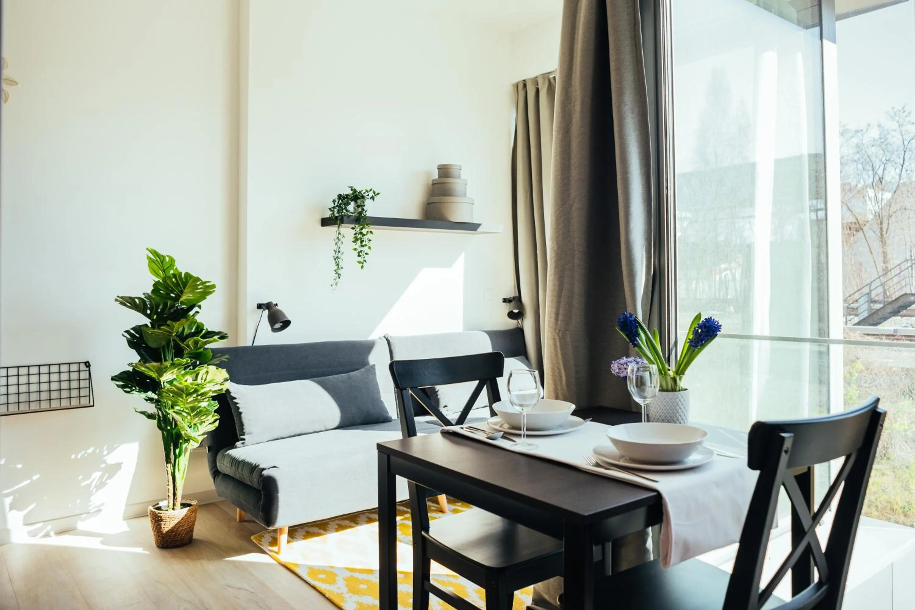 Living room in The Rix Studios & Suites