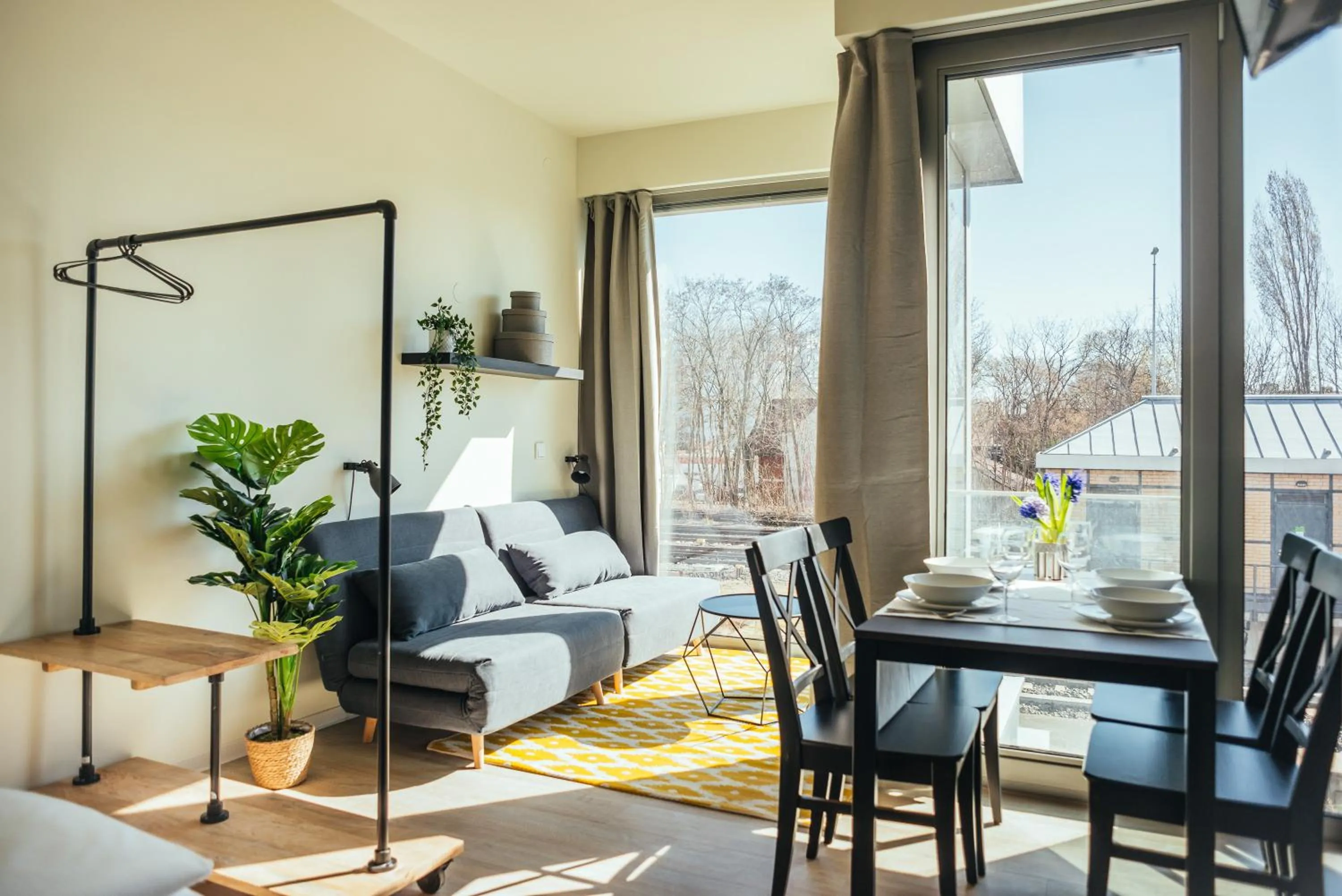 The Rix Studios & Suites