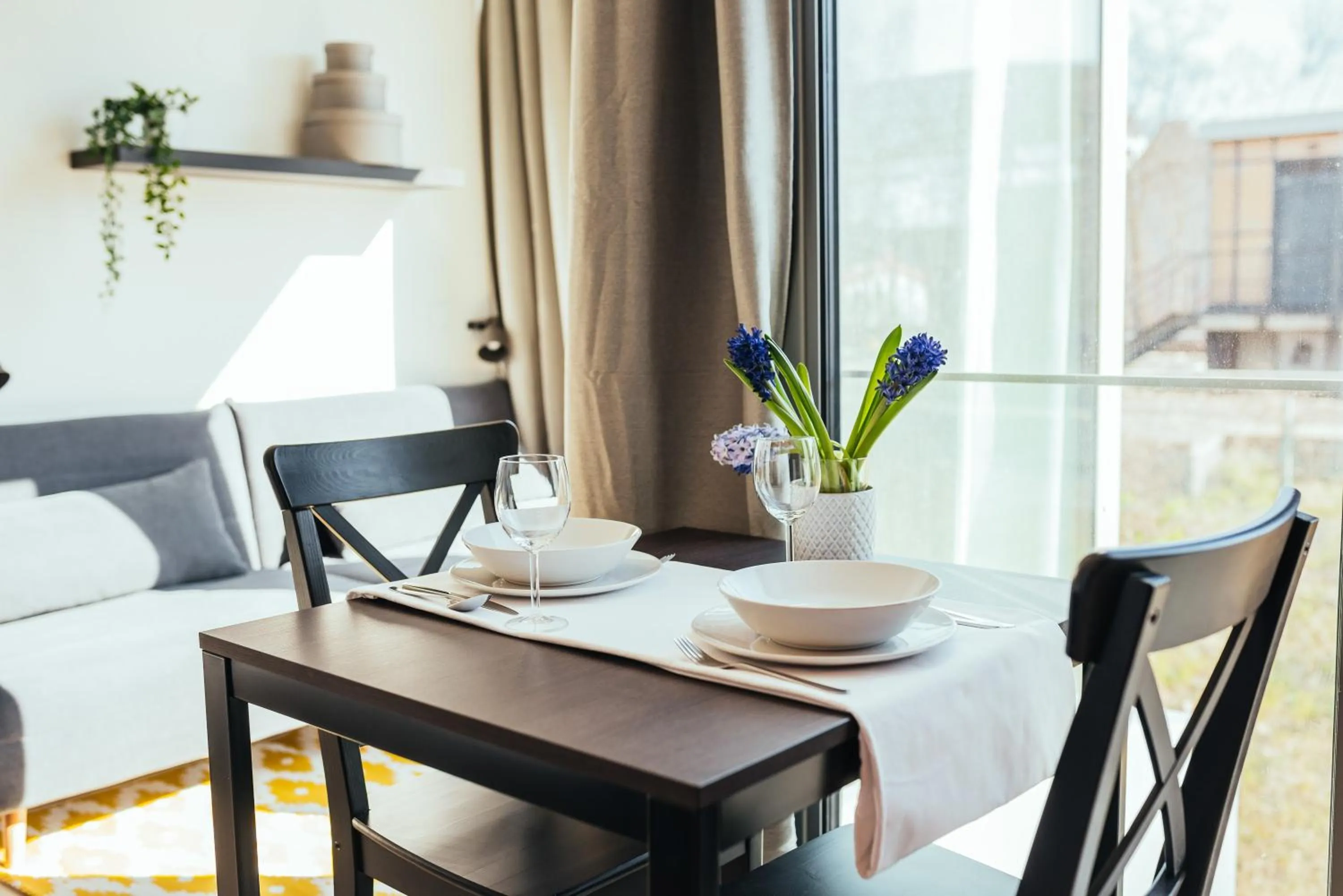 Living room in The Rix Studios & Suites