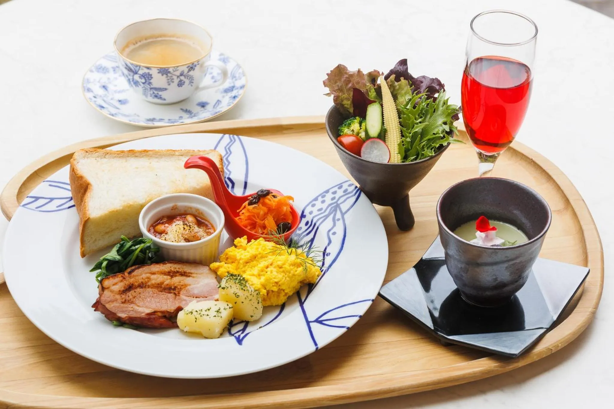 Breakfast in Sun Members Hirugano