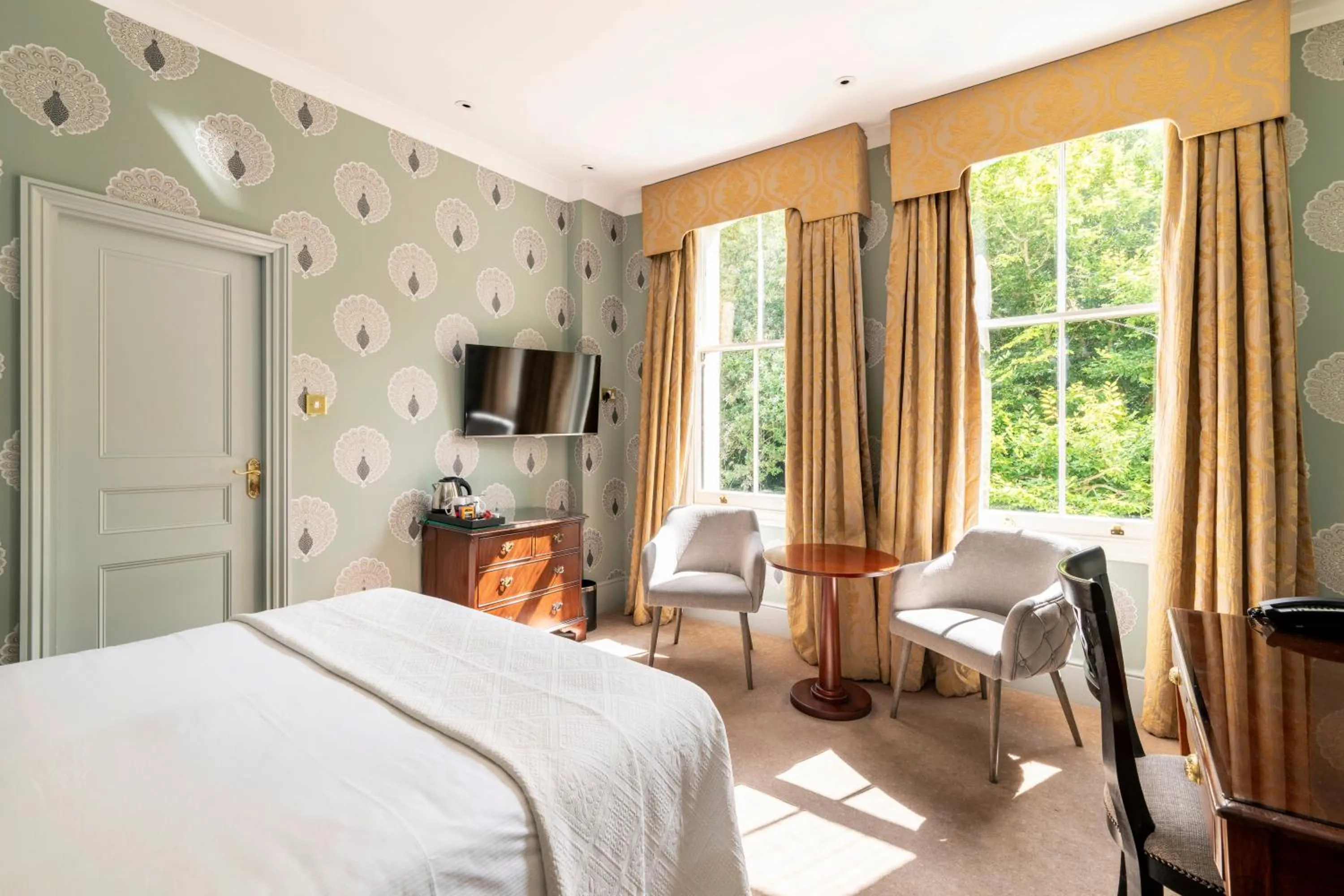 Bed in The Petersham