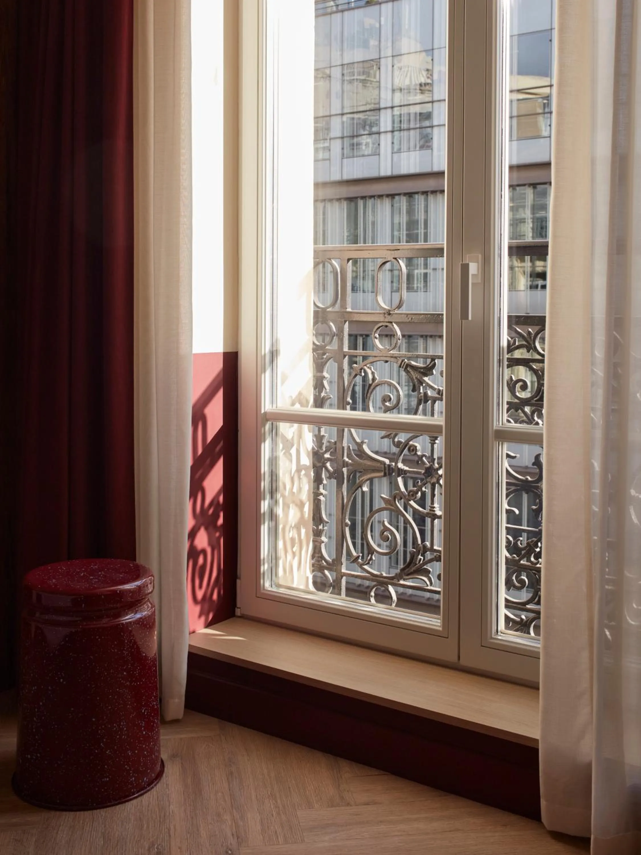 Bedroom in Numa Paris Champs-Élysées