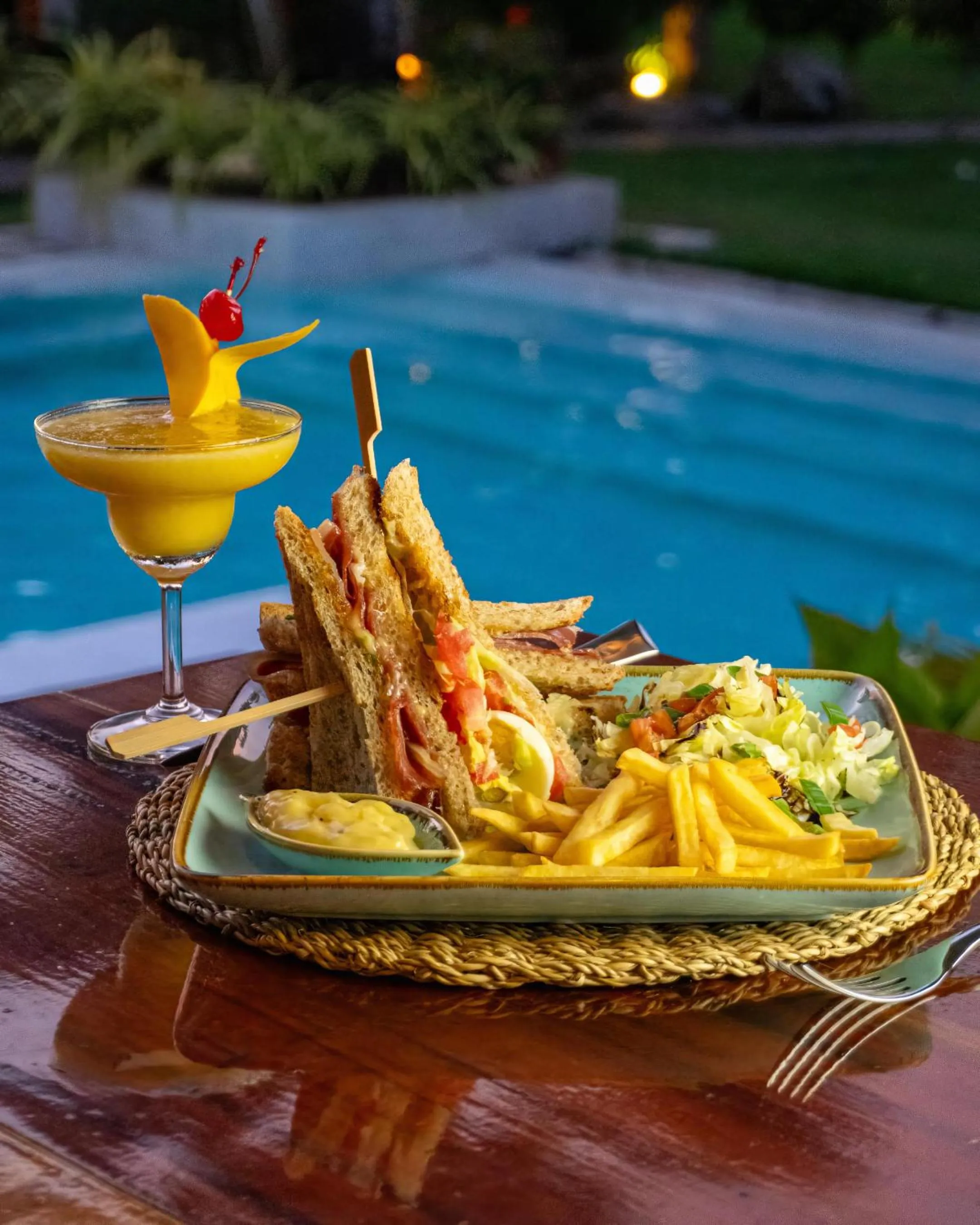 Restaurant/places to eat in Villa Kasadya