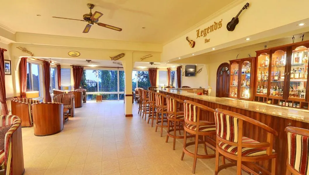 Lounge or bar in Sovereign Hotel