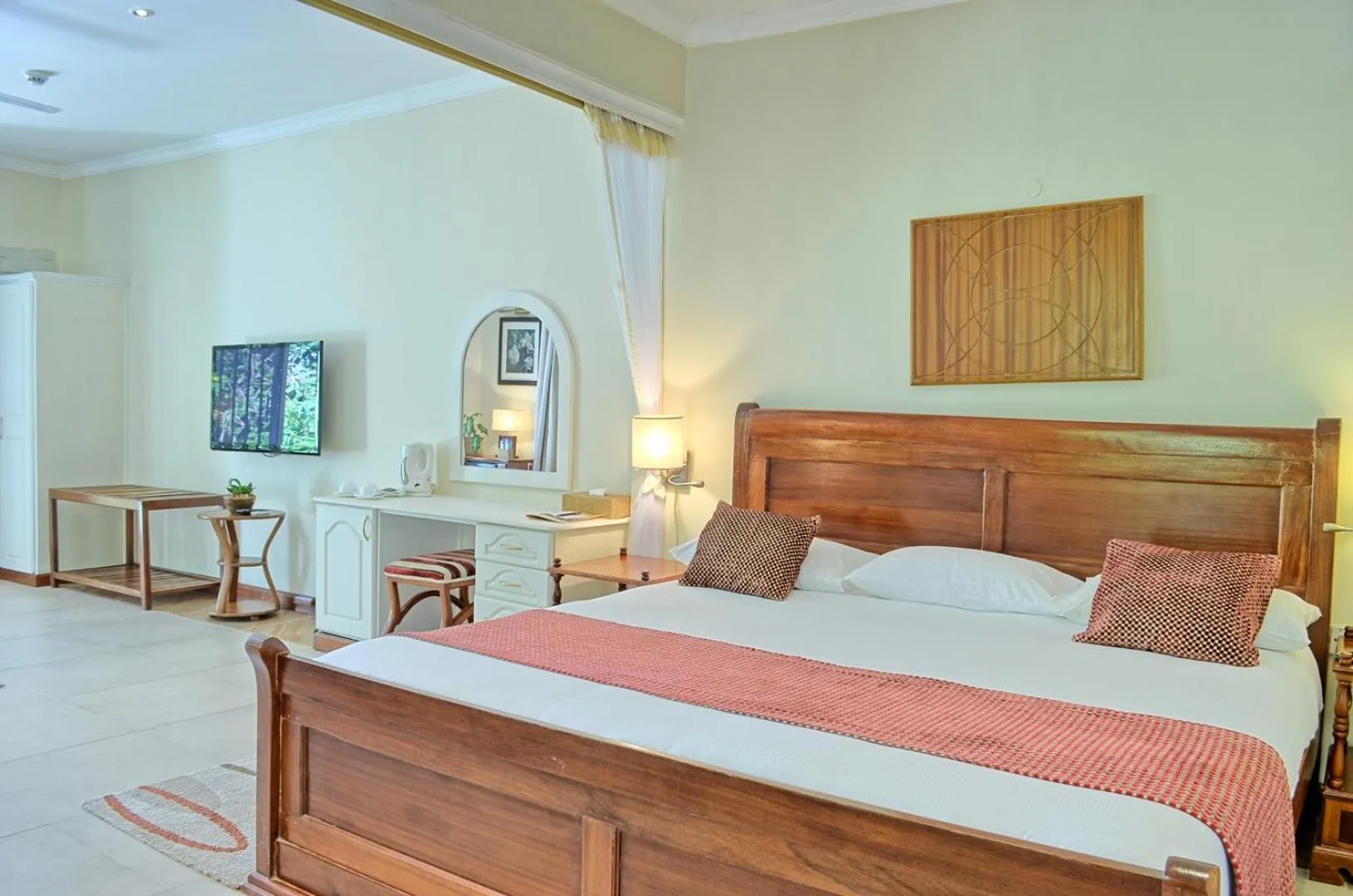 Bed in Sovereign Hotel