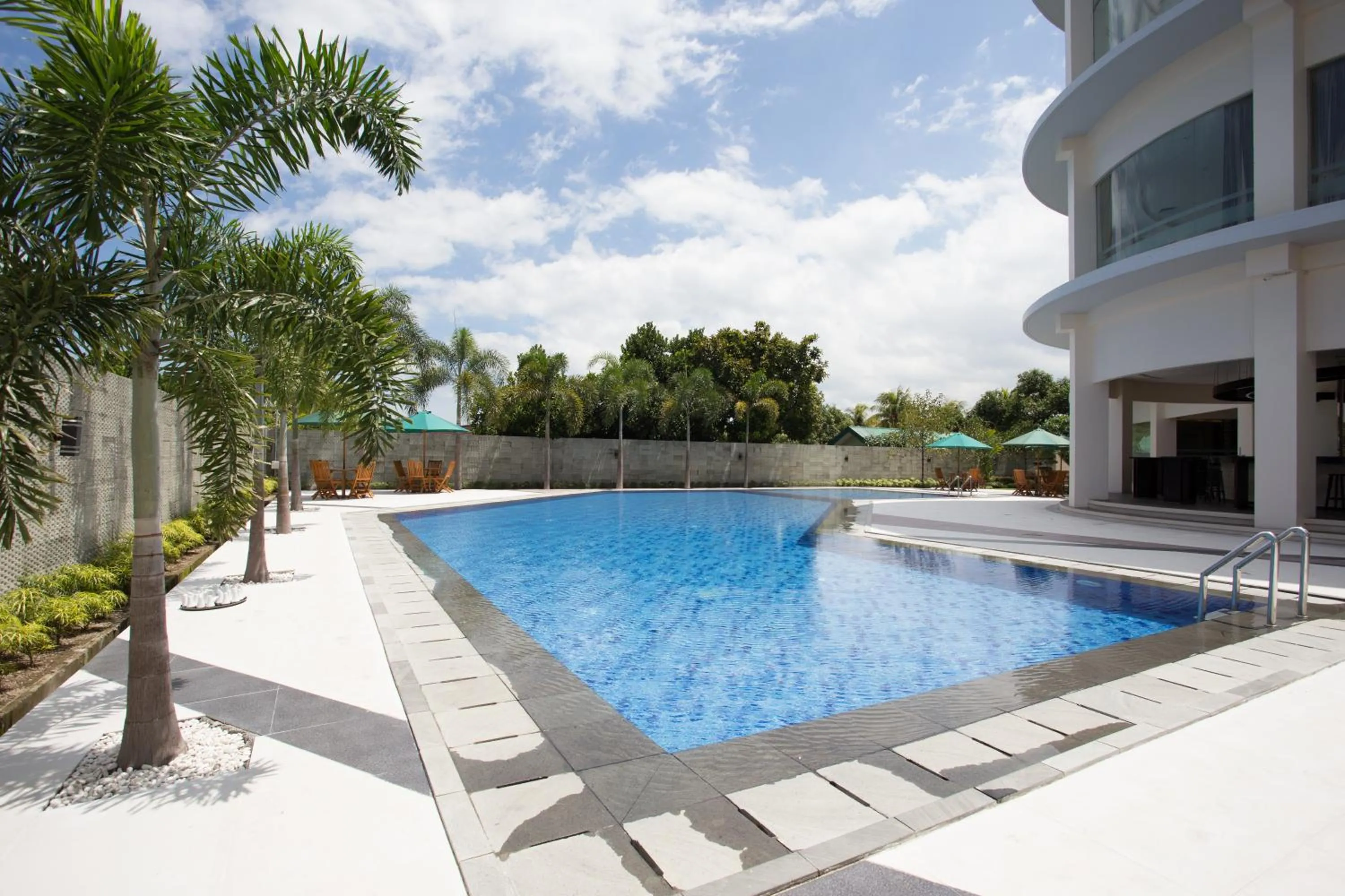 Day in Golden Palace Hotel Lombok