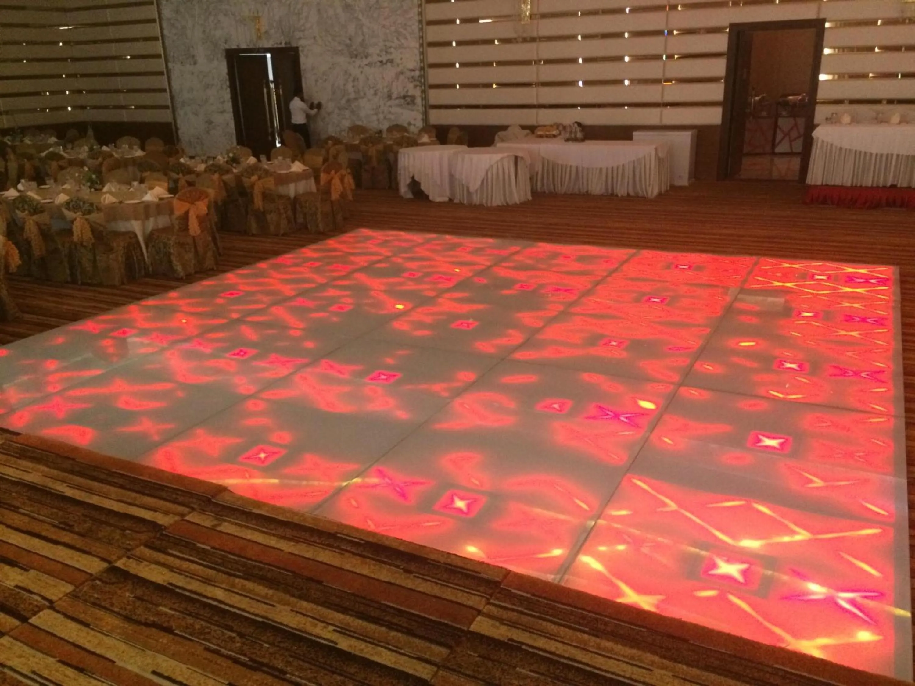 Banquet/Function facilities in Avenra Beach Hikkaduwa