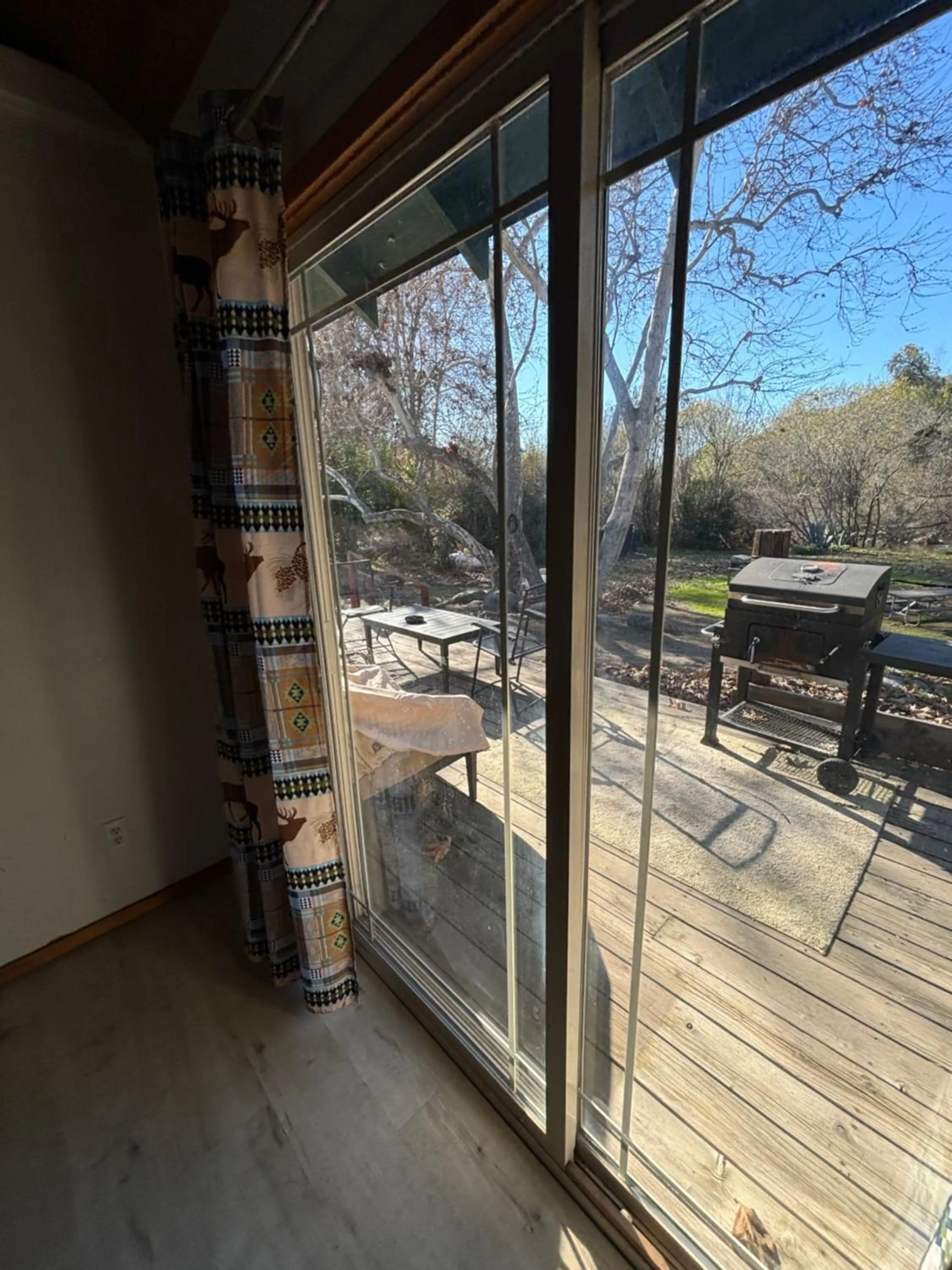 Sequoia River Front Cabins