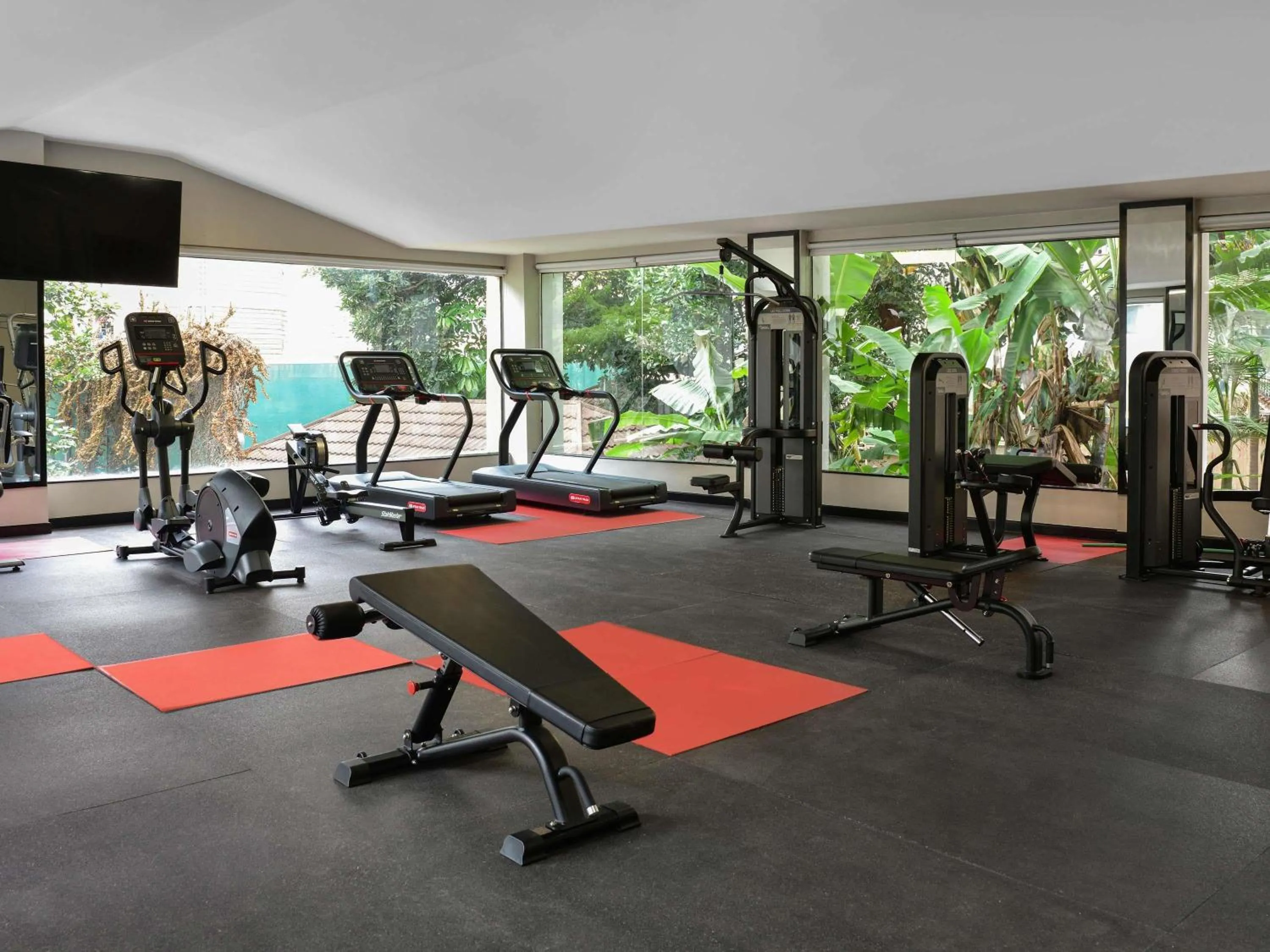 Fitness centre/facilities in Novotel Nairobi Westlands