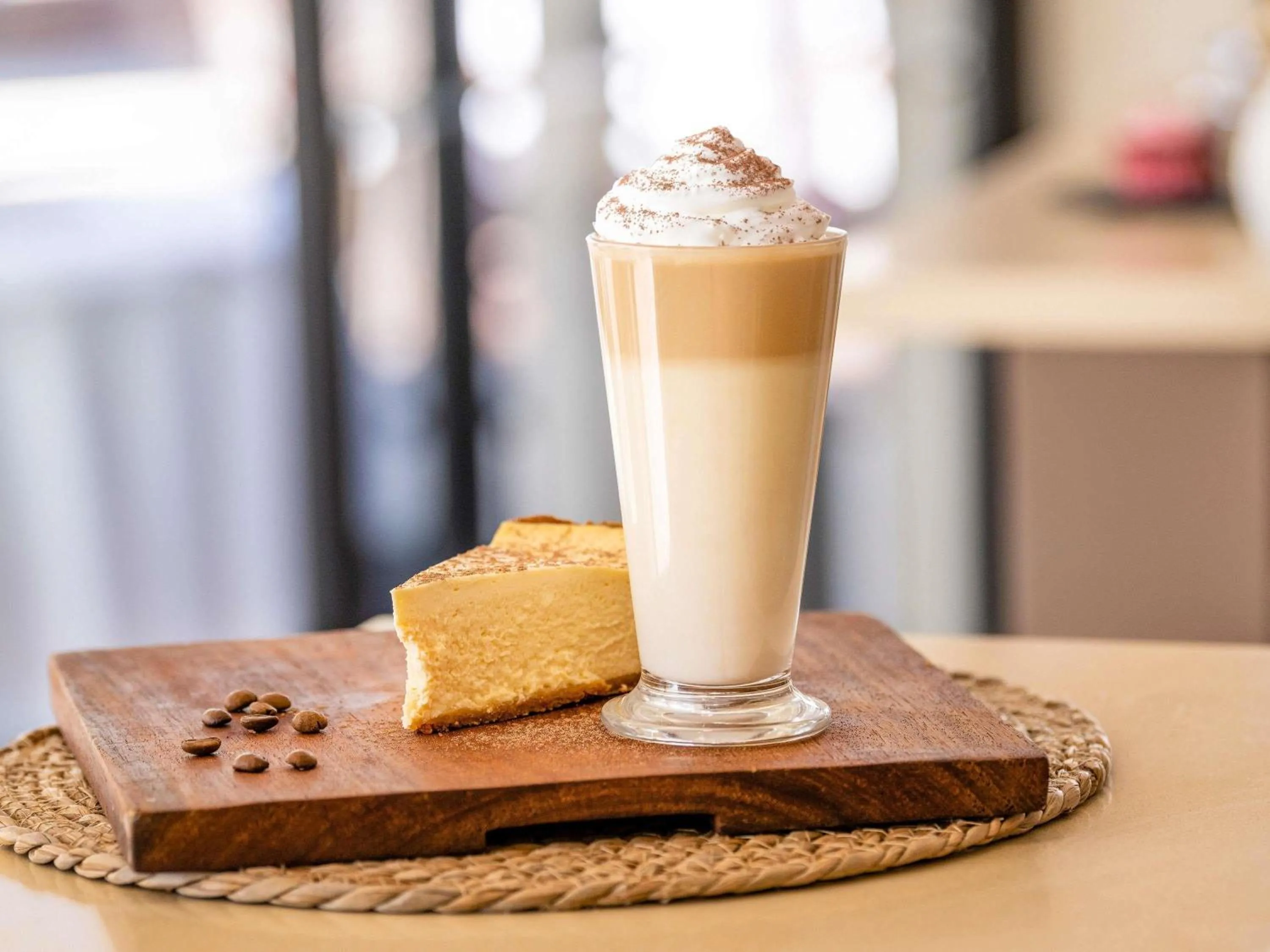 Restaurant/places to eat in Novotel Nairobi Westlands