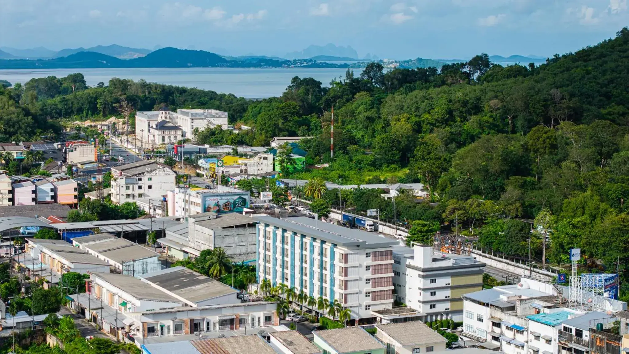 Property building in Ratana Hotel Rassada, PHUKET TOWN- SHA Extra Plus Property building in Ratana Hotel Rassada, PHUKET TOWN- SHA Extra Plus