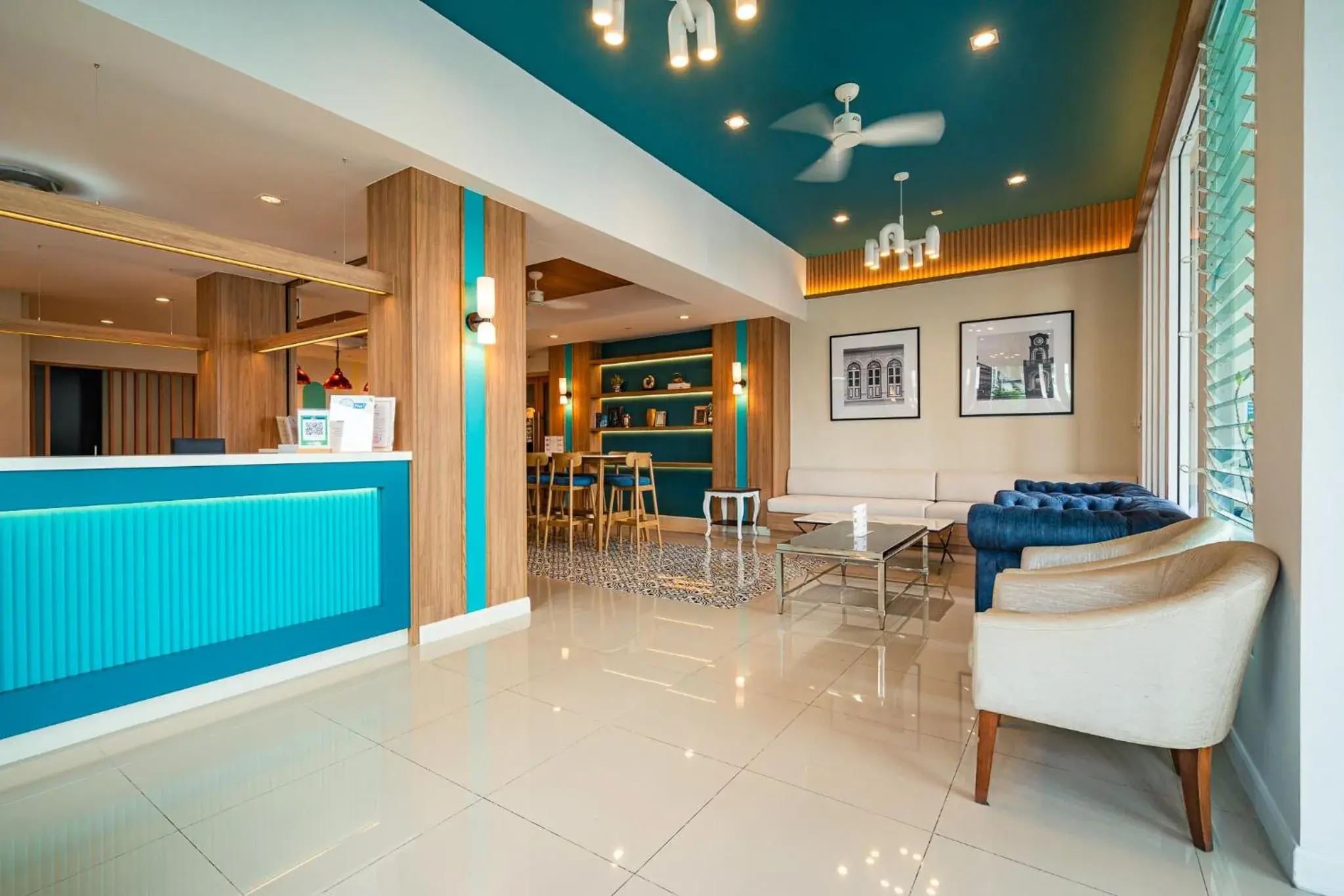 Lobby or reception in Ratana Hotel Rassada, PHUKET TOWN- SHA Extra Plus Lobby or reception in Ratana Hotel Rassada, PHUKET TOWN- SHA Extra Plus