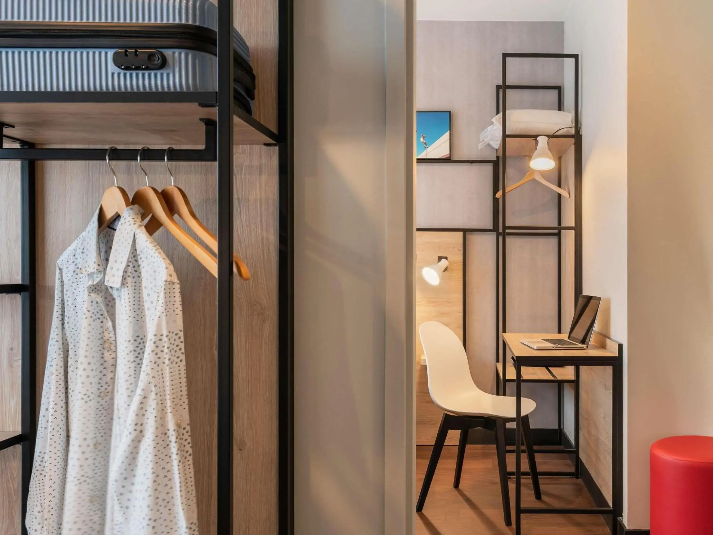 Bedroom in ibis Acheres St Germain en Laye Bedroom in ibis Acheres St Germain en Laye