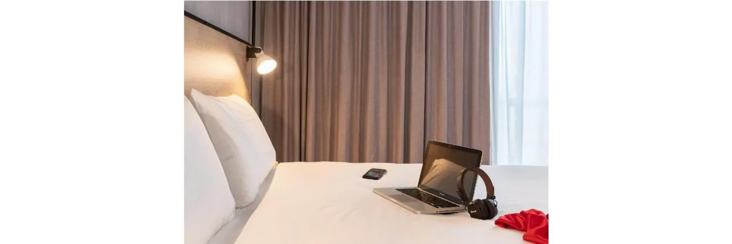 Bed in ibis Acheres St Germain en Laye