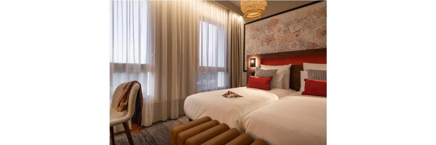 Bed in Mercure Achères St Germain en Laye