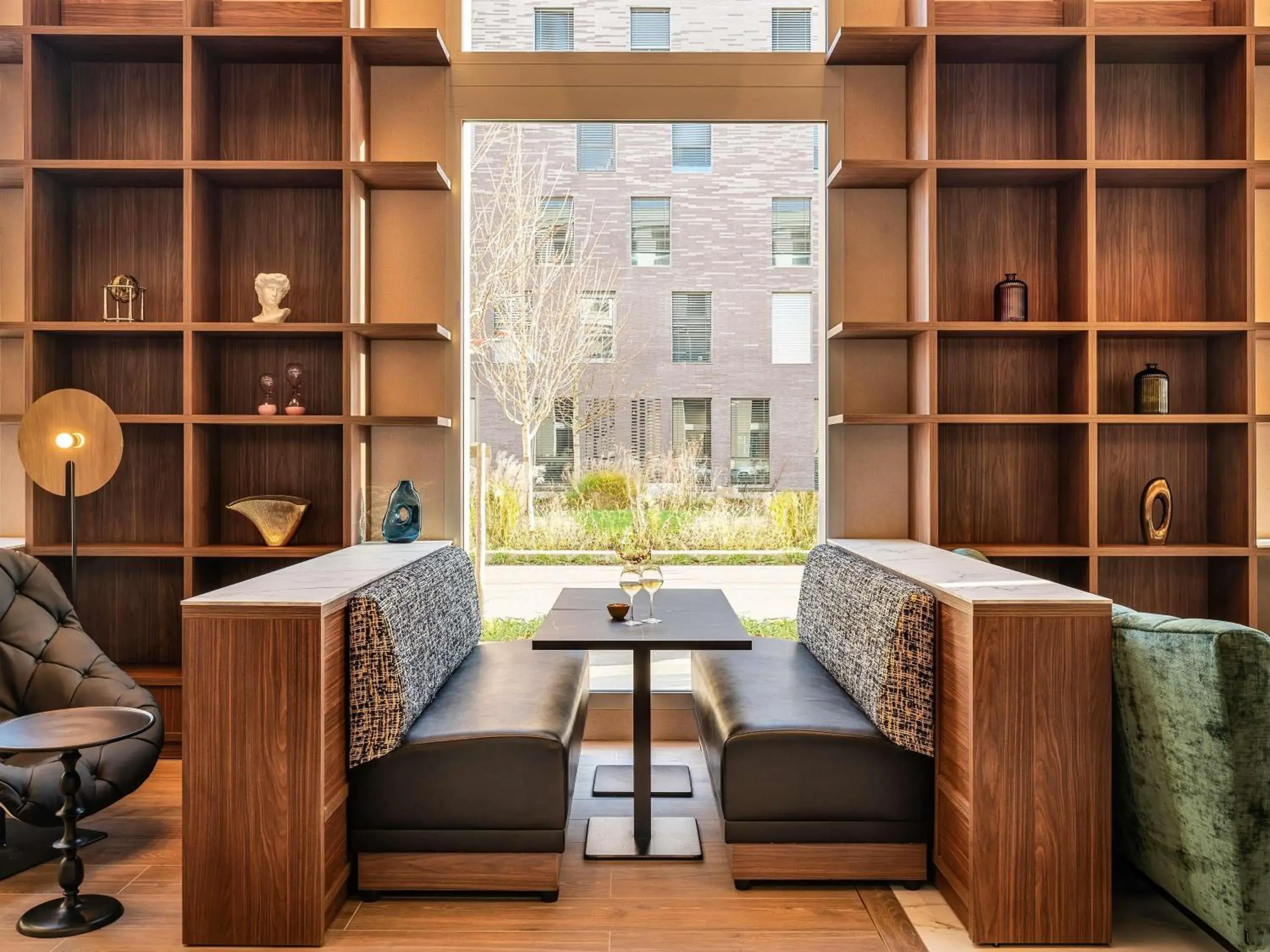 Property building in Mercure Achères St Germain en Laye Property building in Mercure Achères St Germain en Laye