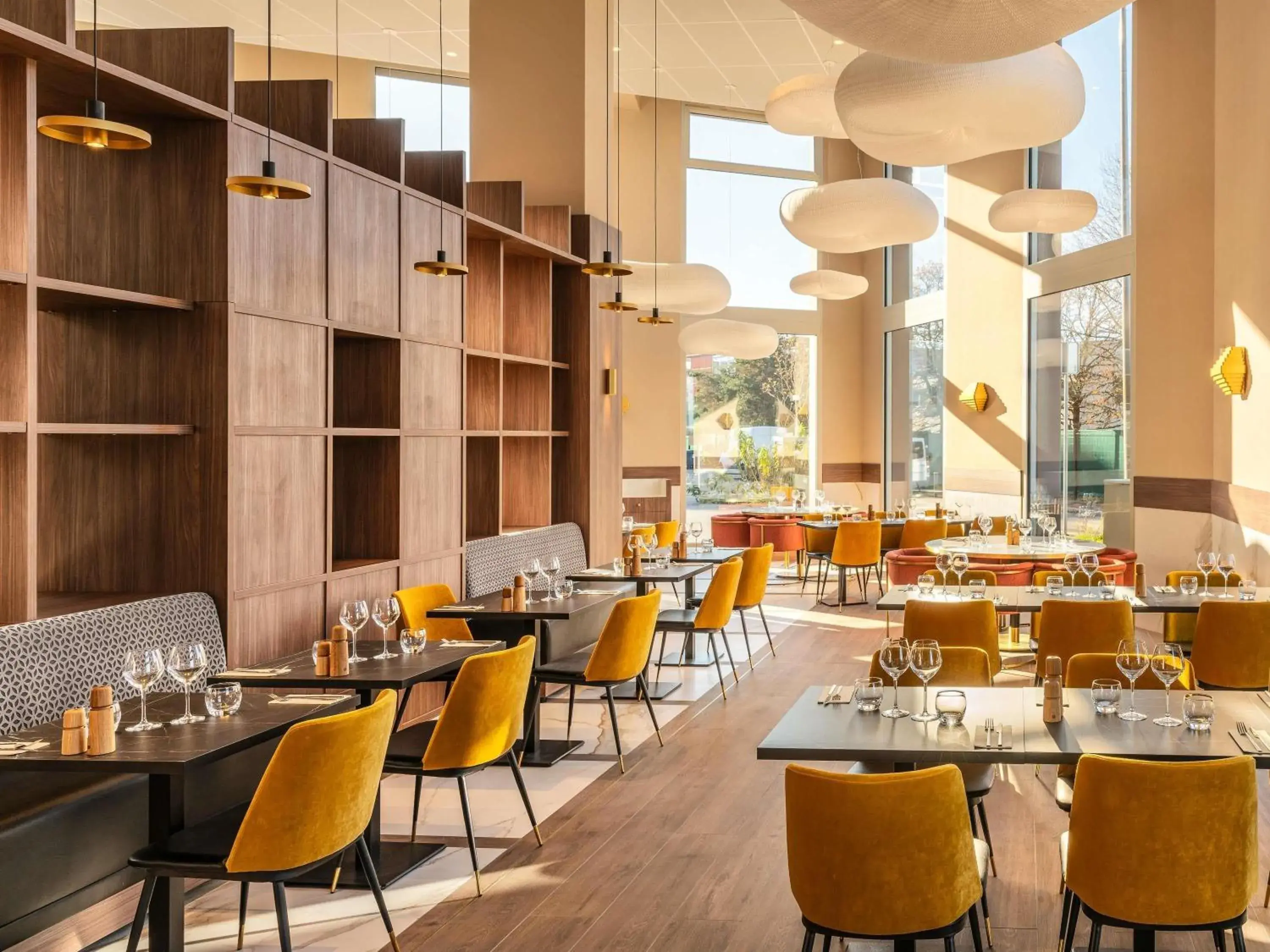 Restaurant/places to eat in Mercure Achères St Germain en Laye Restaurant/places to eat in Mercure Achères St Germain en Laye