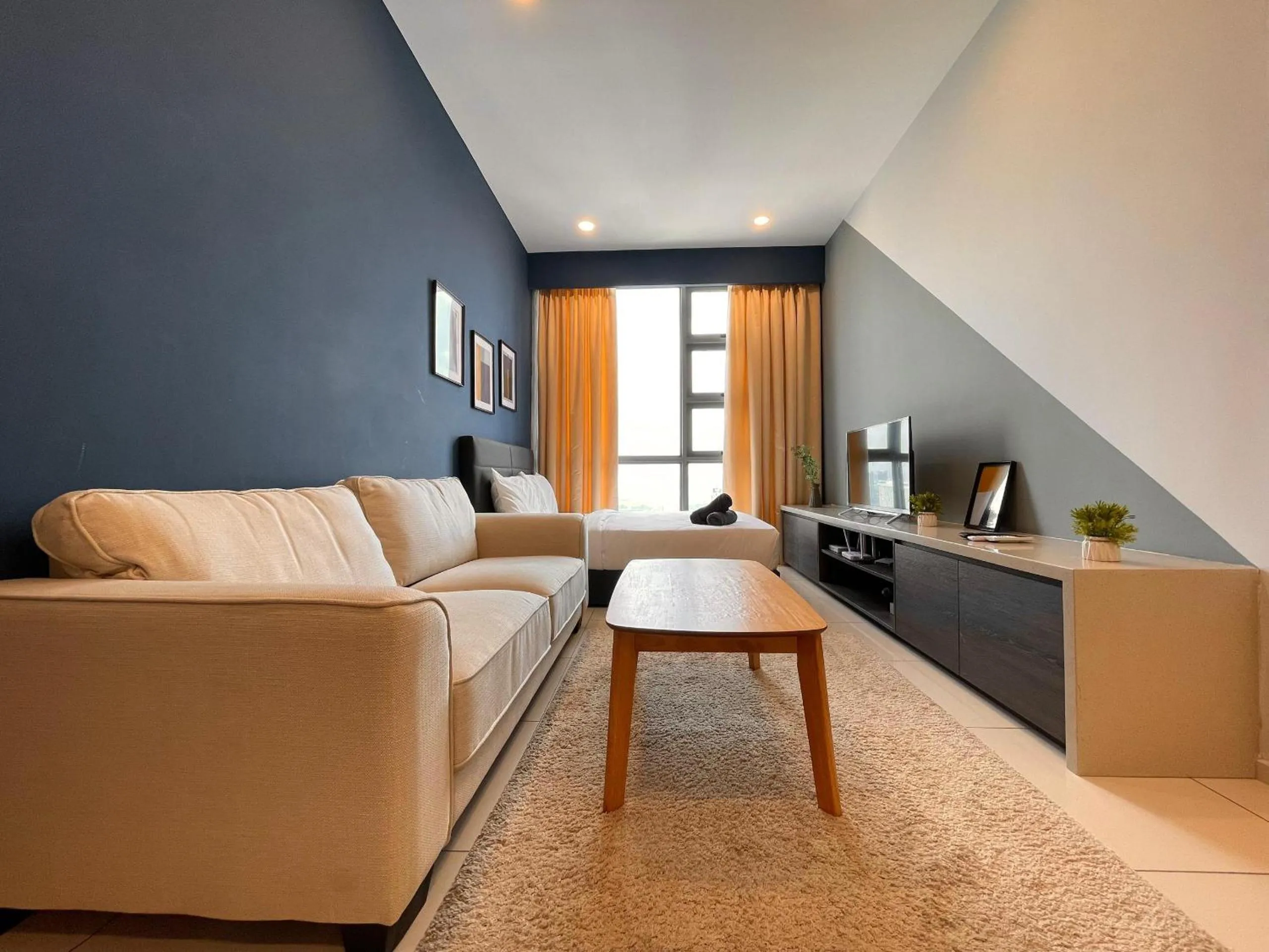 The Robertson-Bukit Bintang by PILLOWTALKS