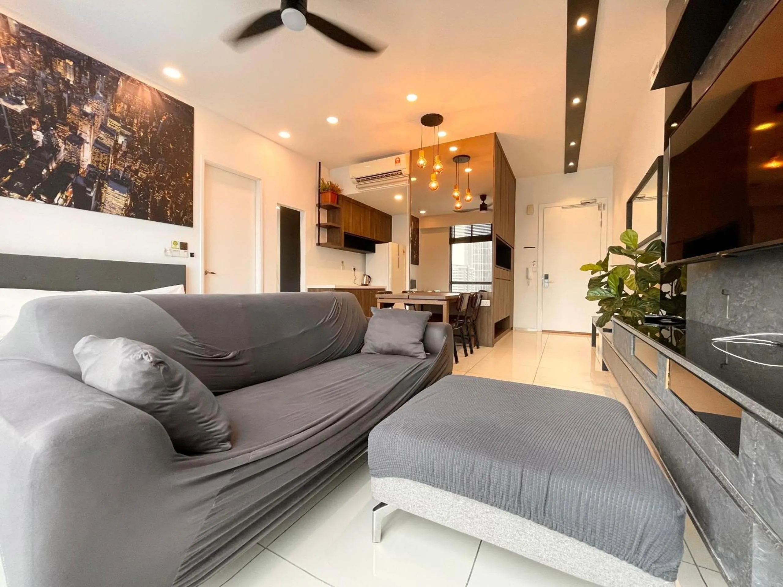 The Robertson-Bukit Bintang by PILLOWTALKS