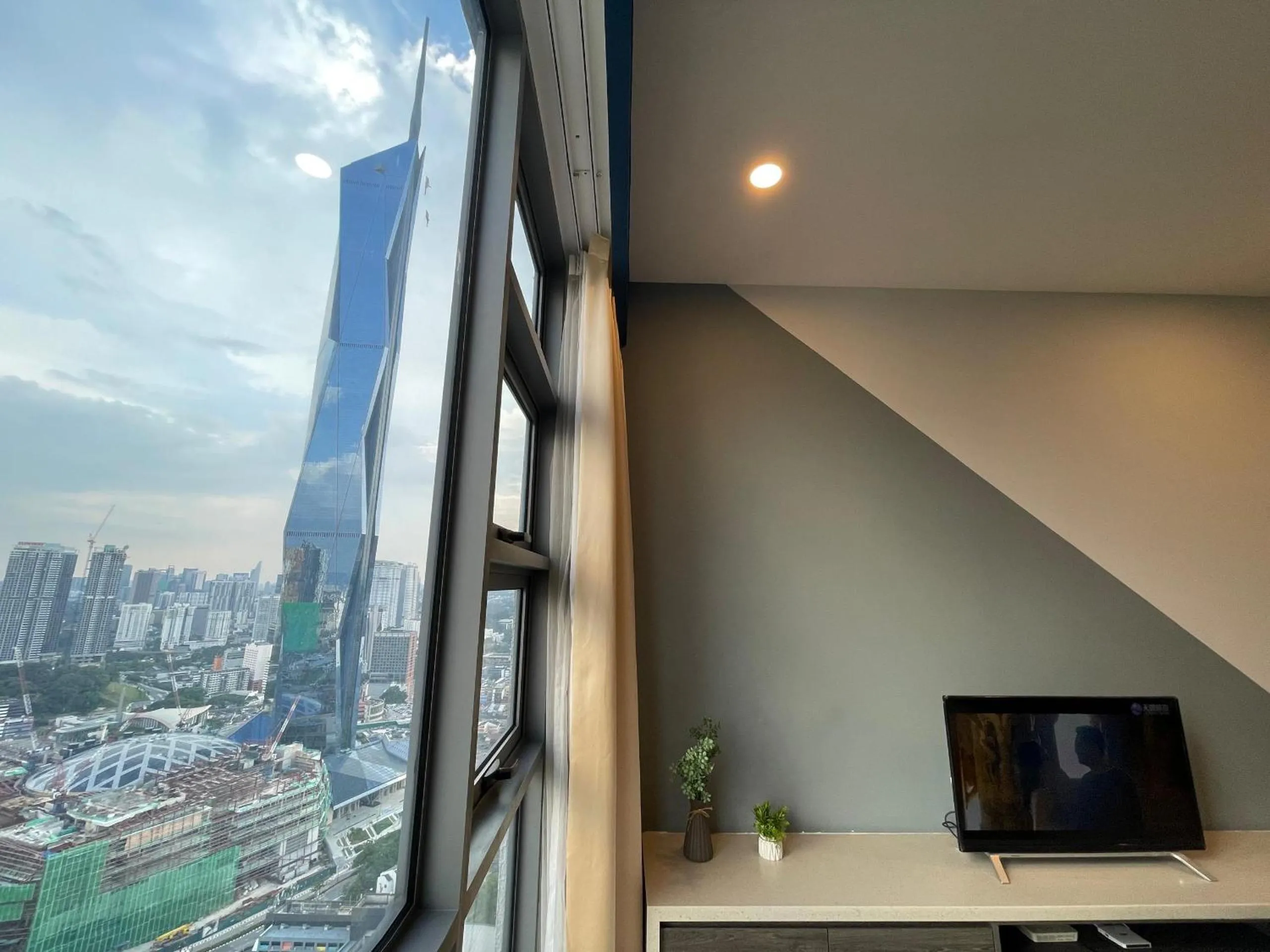 The Robertson-Bukit Bintang by PILLOWTALKS