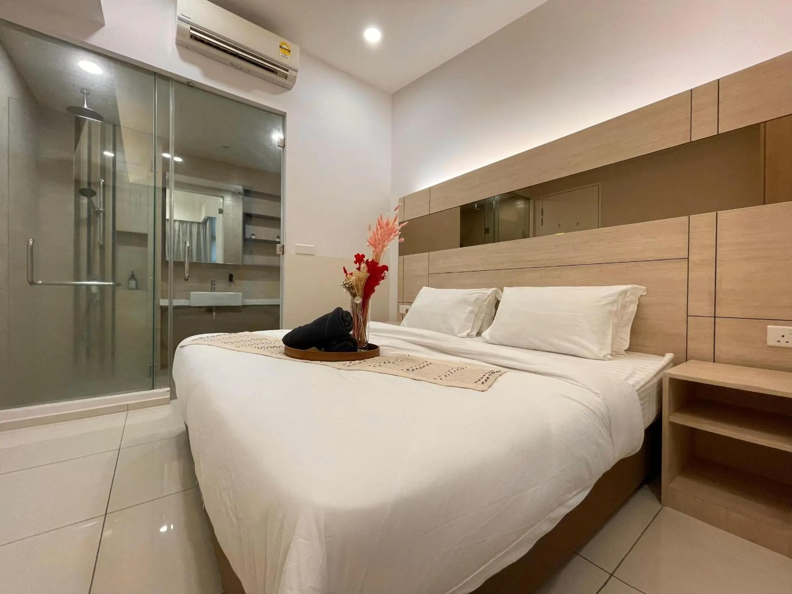 Bed in The Robertson-Bukit Bintang by PILLOWTALKS