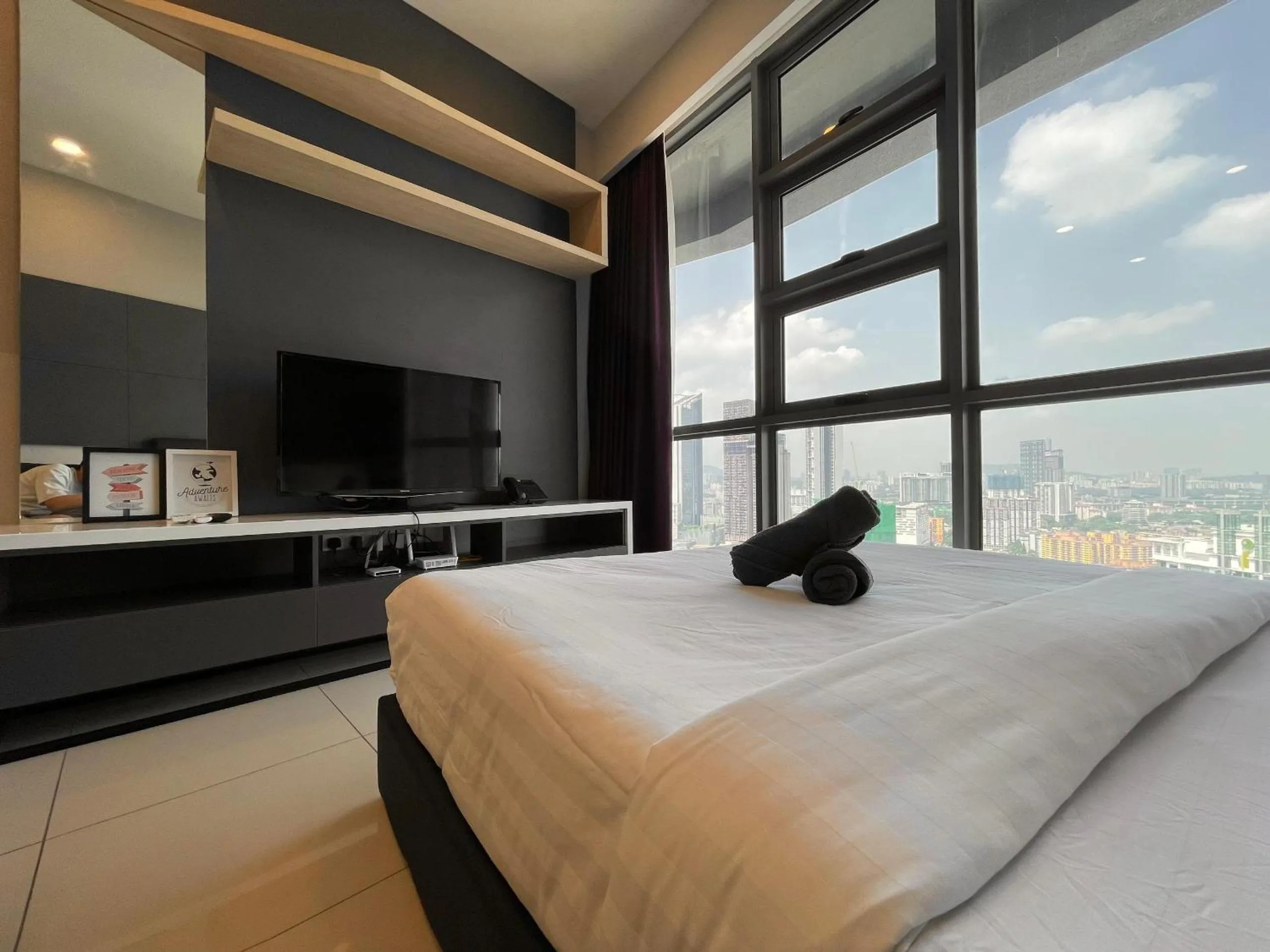 Bed in The Robertson-Bukit Bintang by PILLOWTALKS