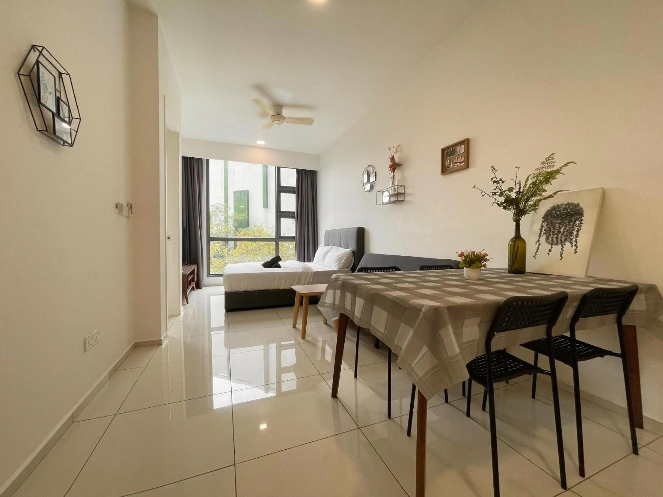 The Robertson-Bukit Bintang by PILLOWTALKS