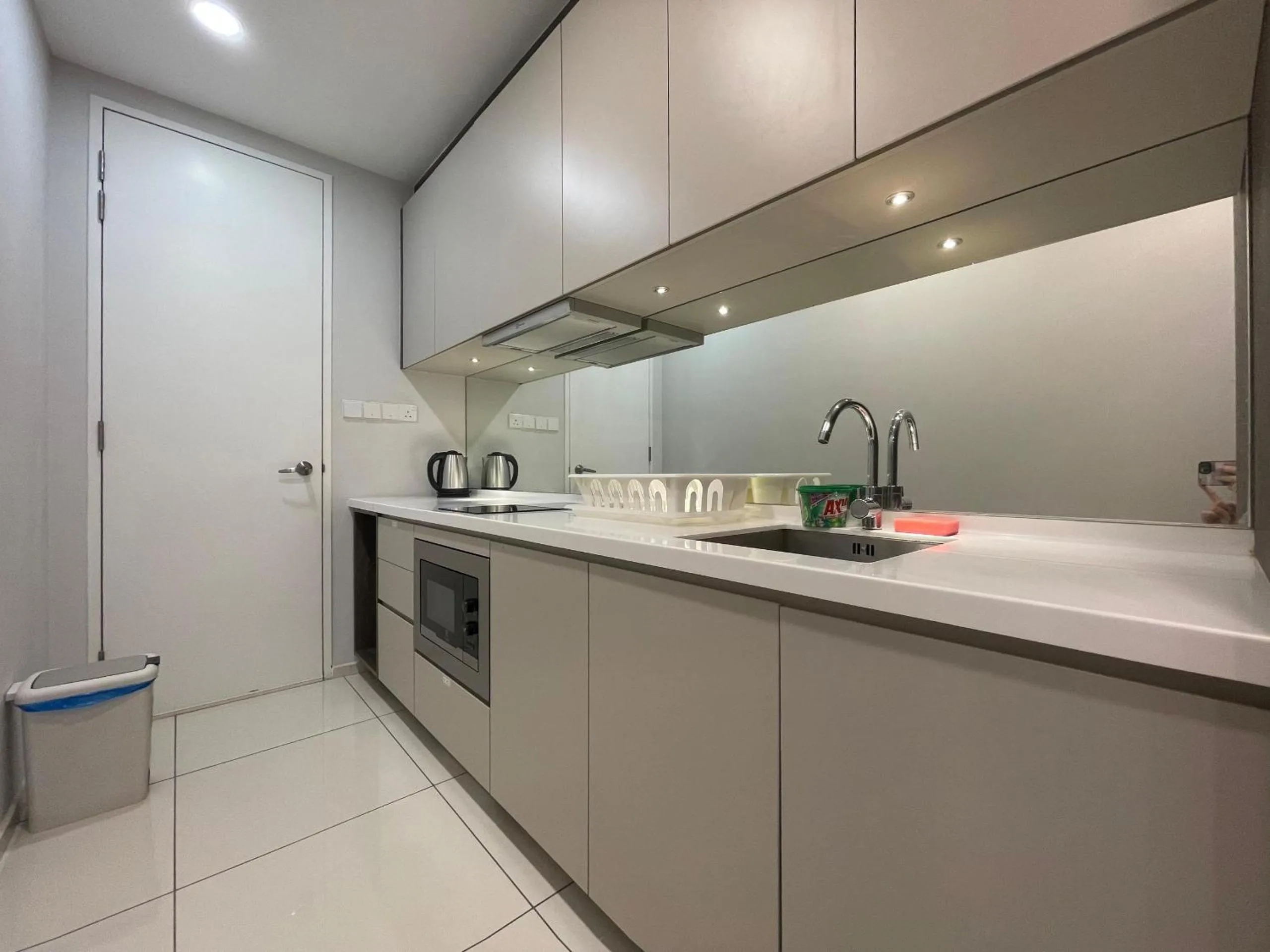 The Robertson-Bukit Bintang by PILLOWTALKS