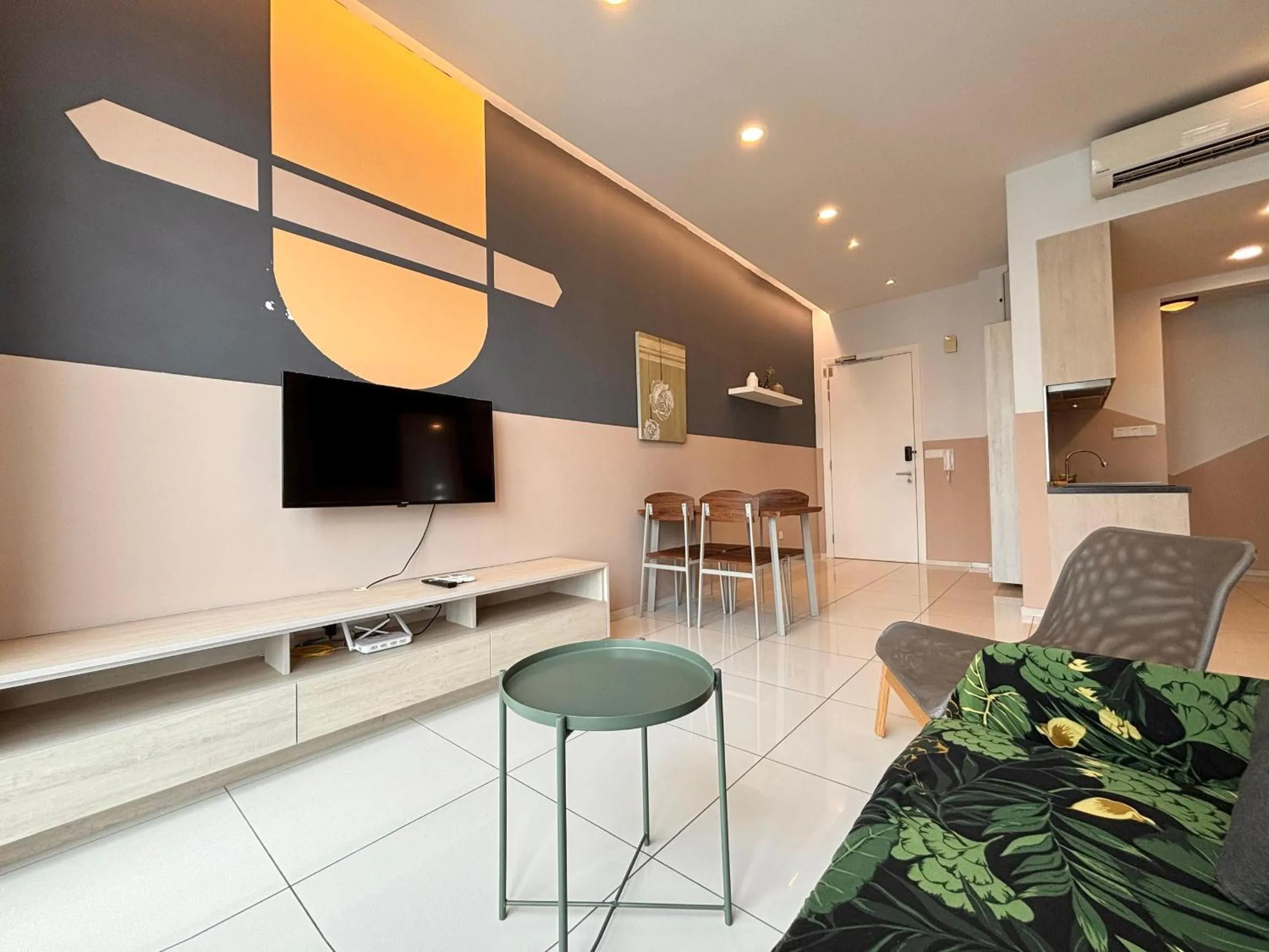 Superior King Suite in The Robertson-Bukit Bintang by PILLOWTALKS