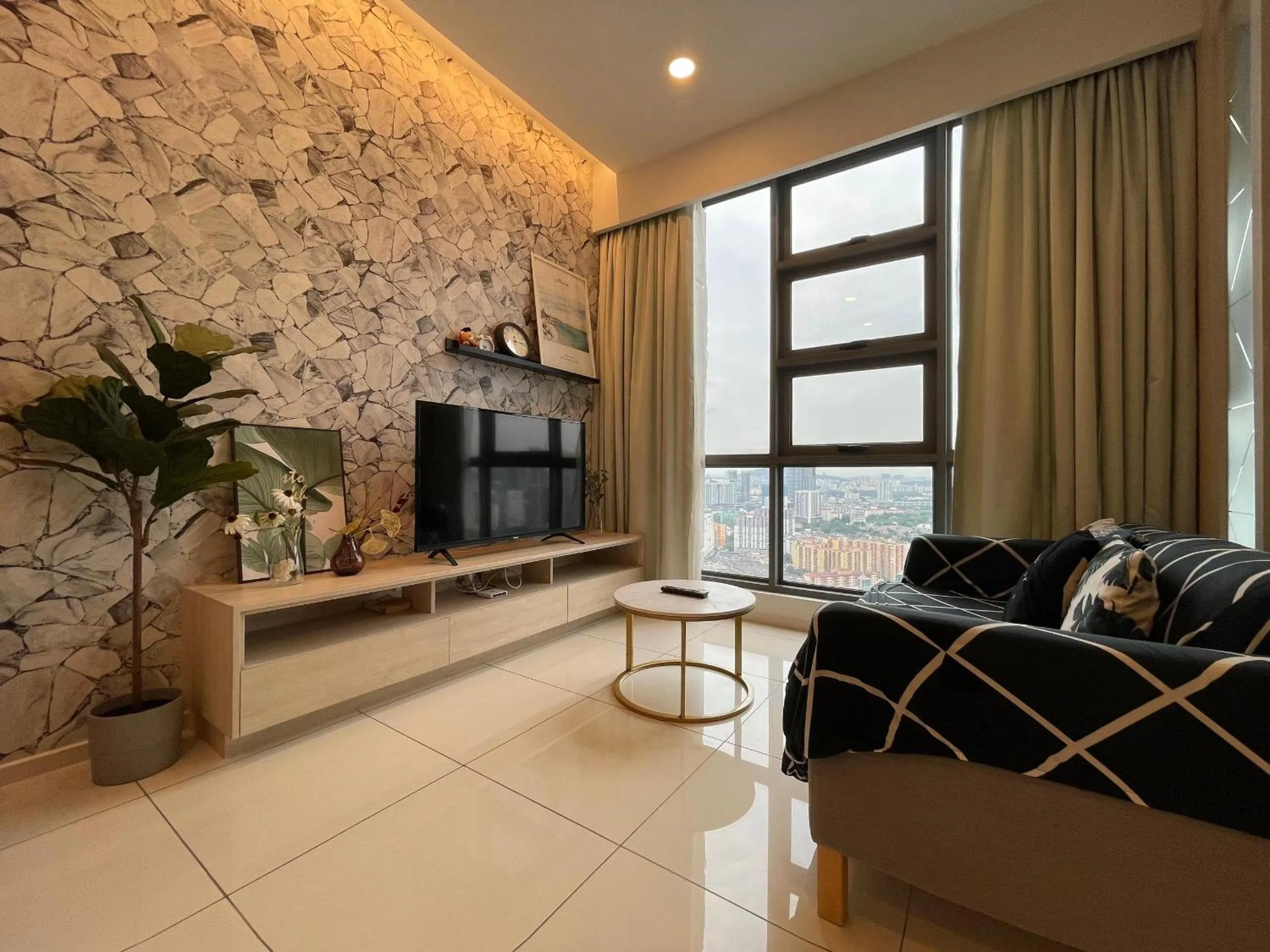 The Robertson-Bukit Bintang by PILLOWTALKS