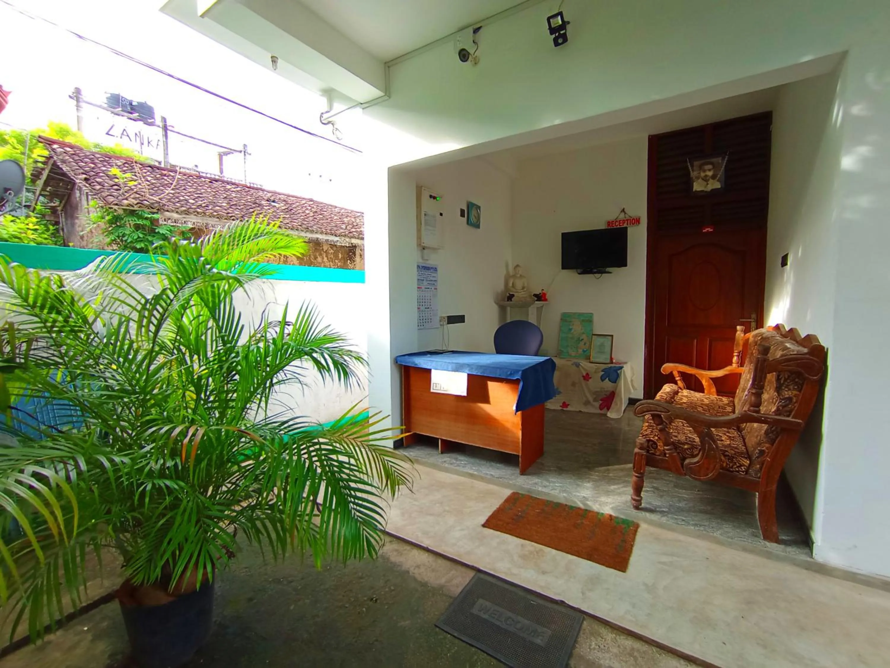 Lobby or reception in Pearl Deluna Resort Mirissa