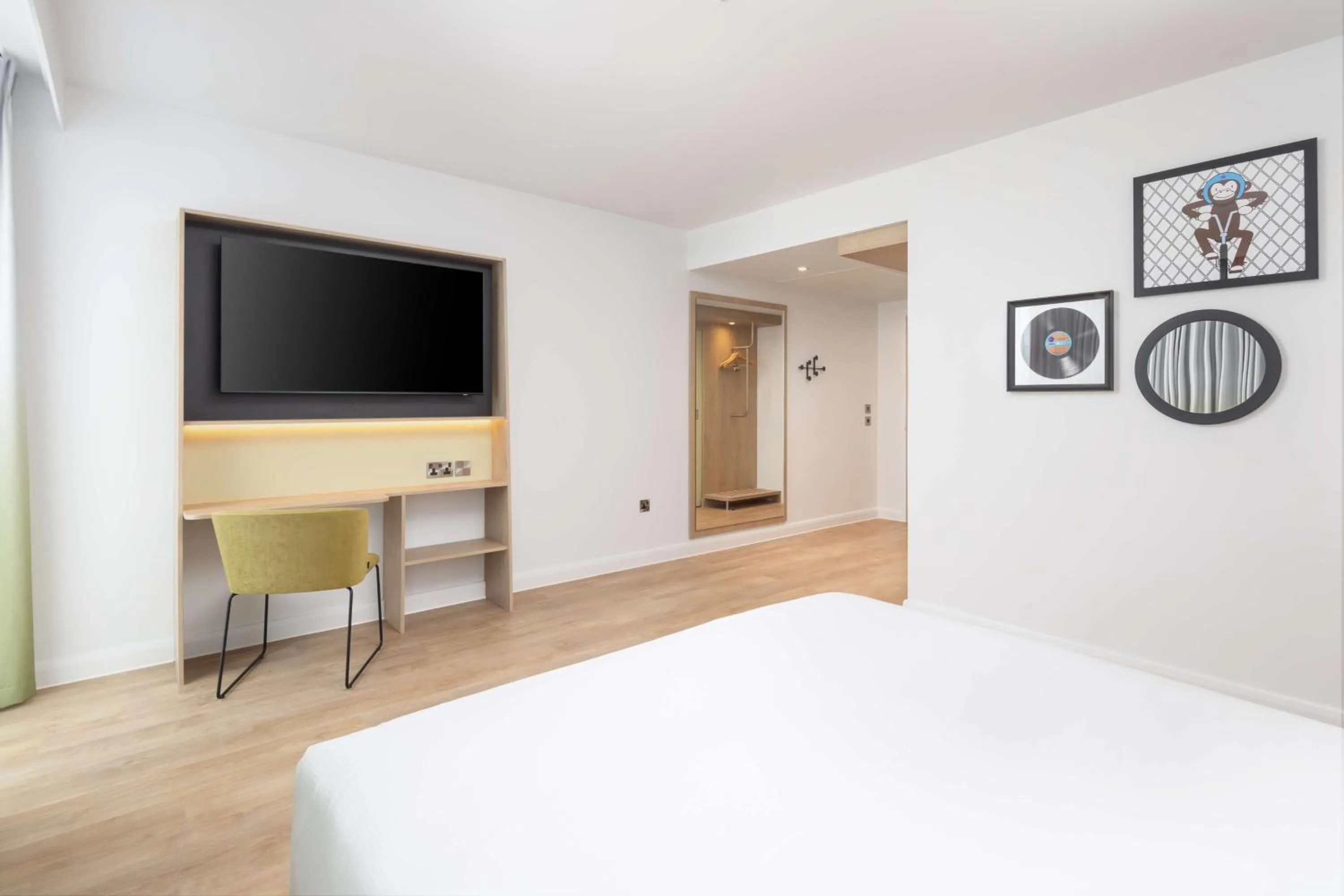 Toilet, Bed in Hampton By Hilton Nuneaton