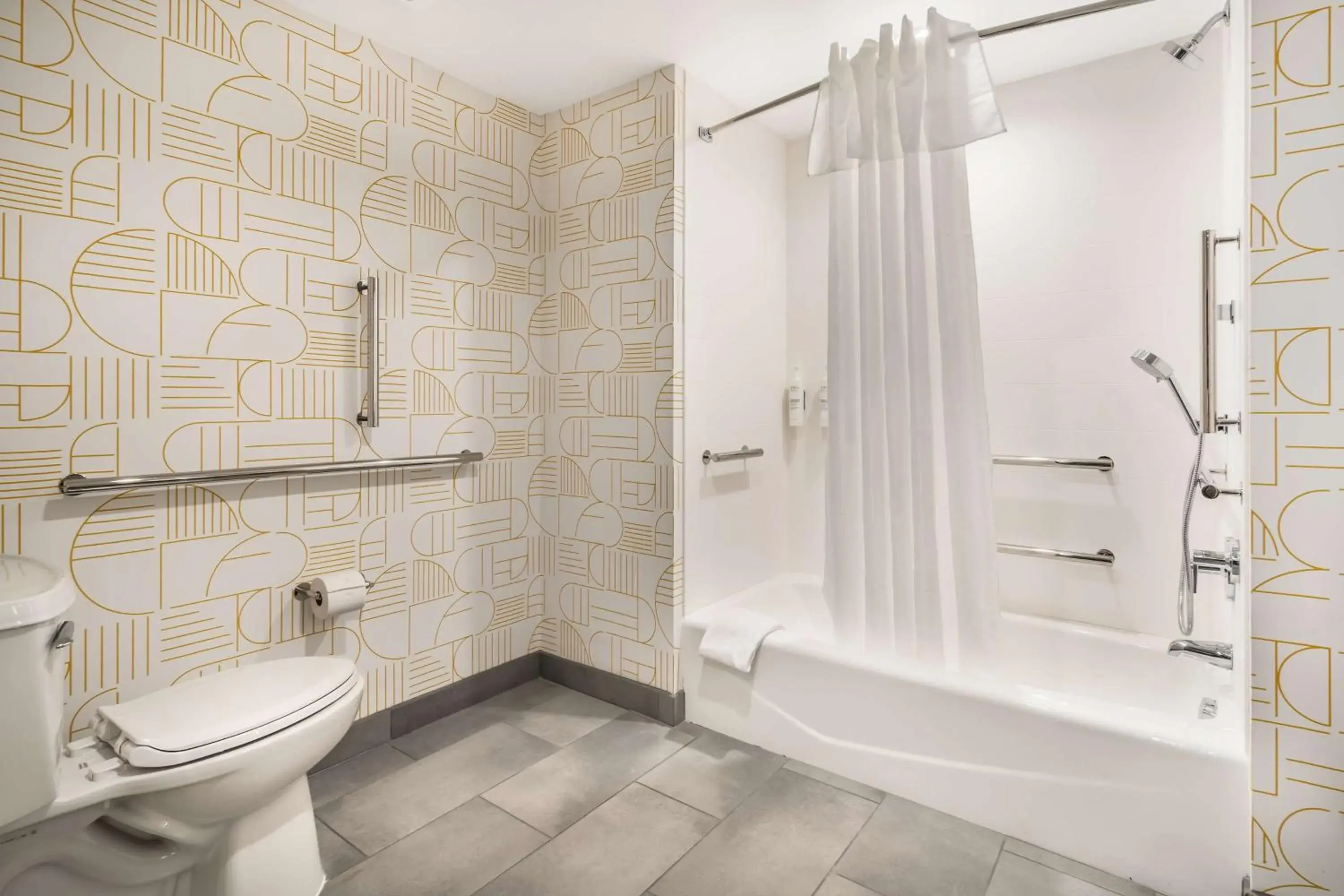 Bathroom in Home2 Suites By Hilton Reynoldsburg Columbus East Bathroom in Home2 Suites By Hilton Reynoldsburg Columbus East