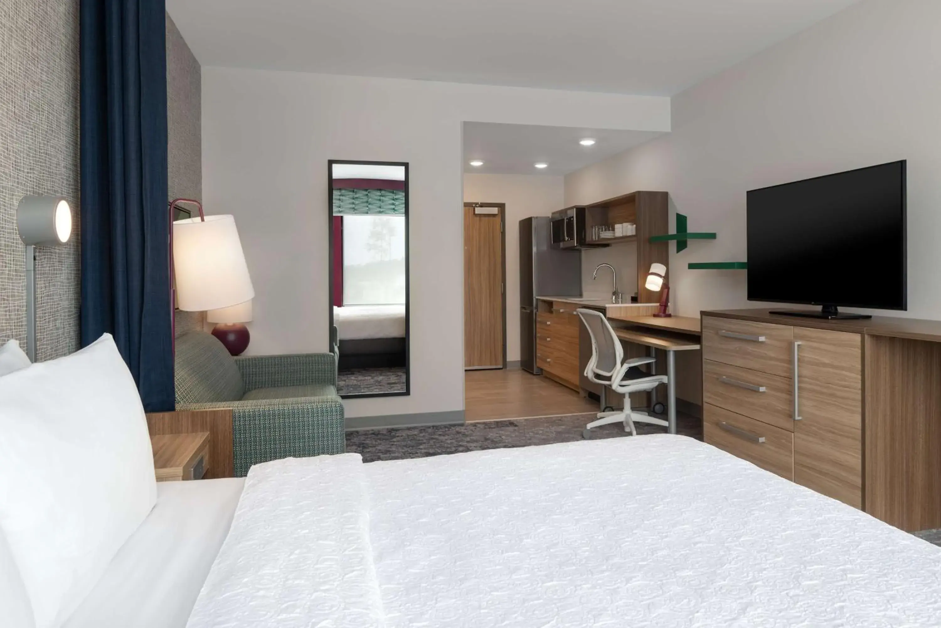 Bed in Home2 Suites By Hilton Sheboygan Bed in Home2 Suites By Hilton Sheboygan