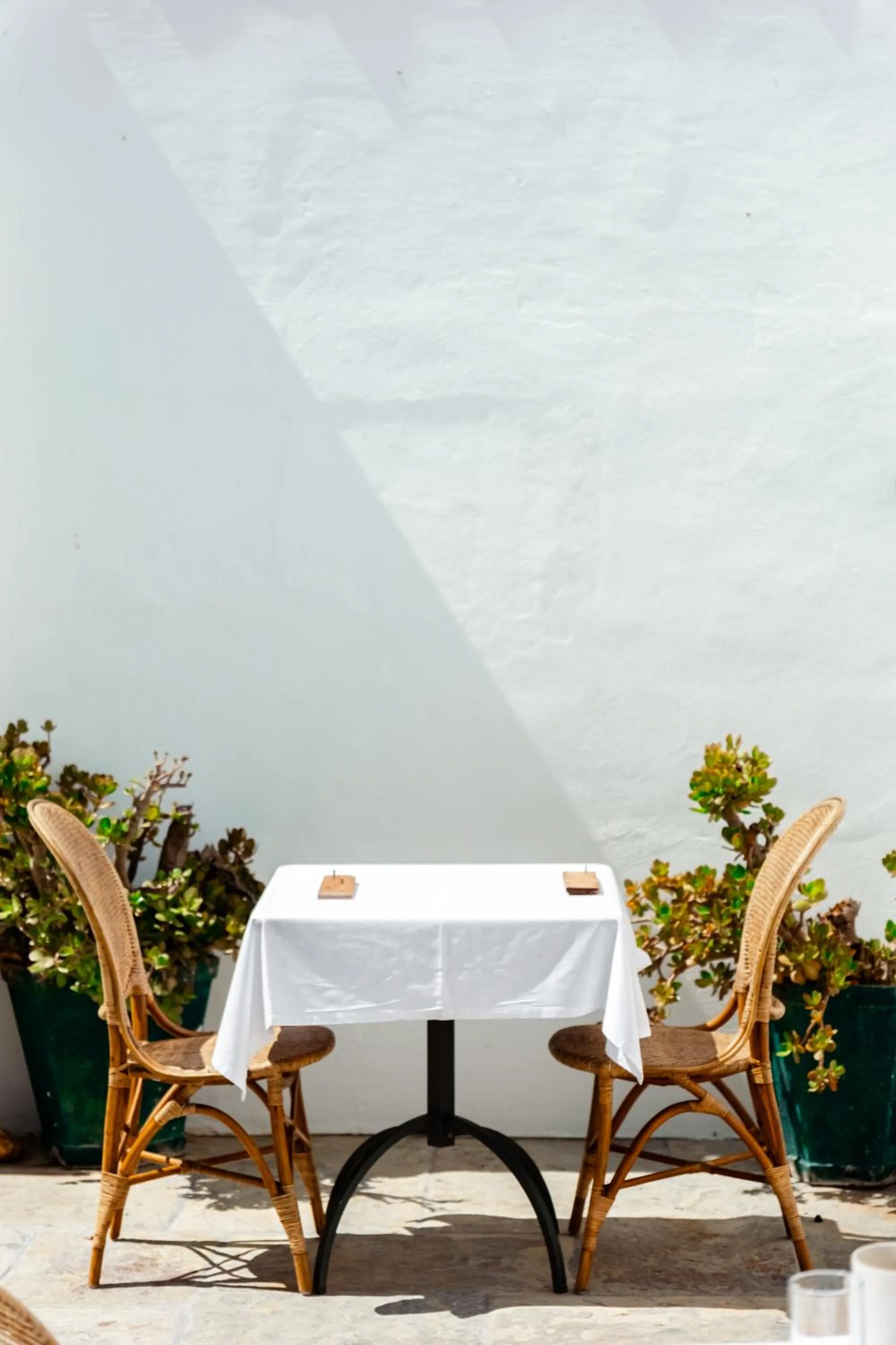 Seating area in Amada Moura
