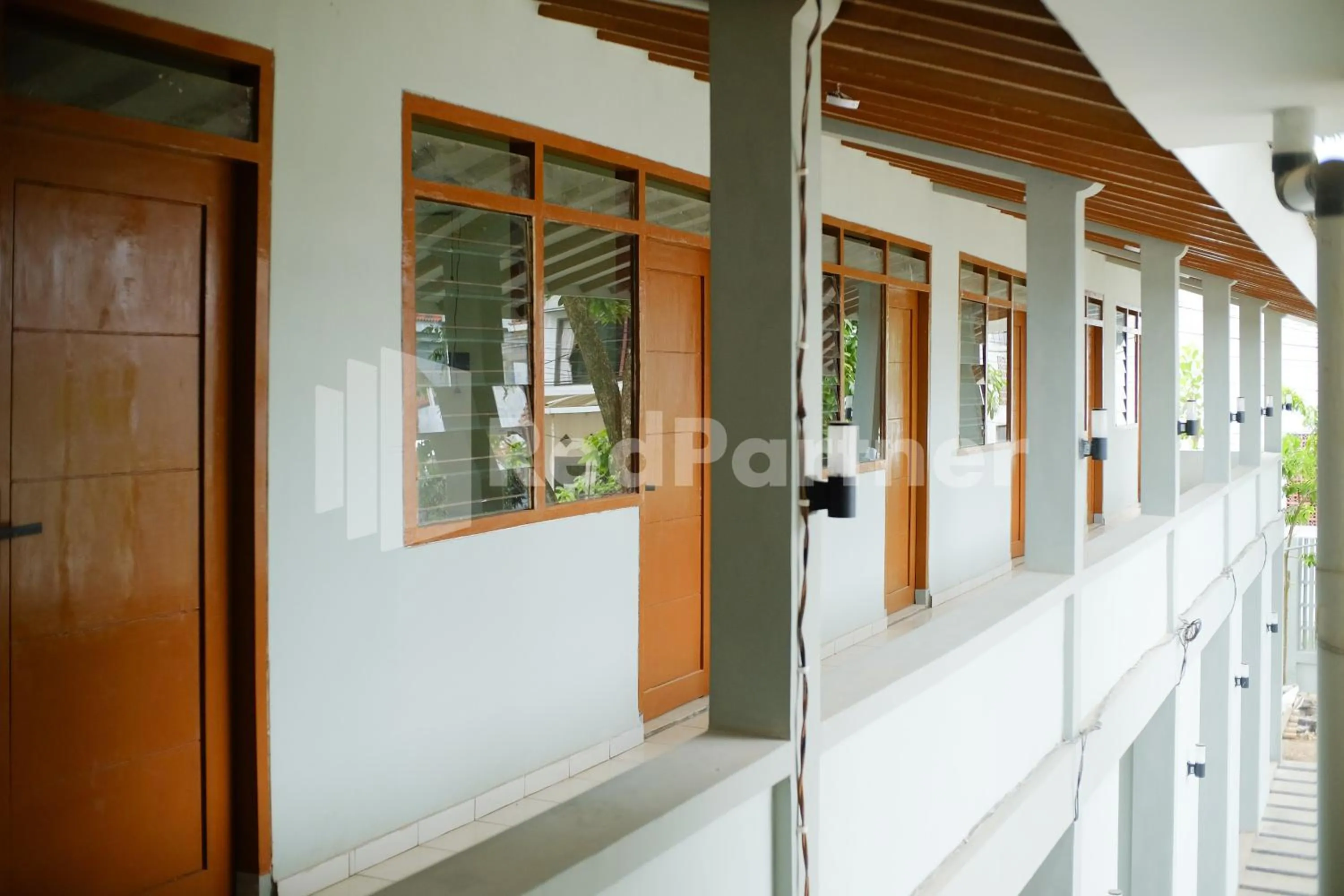 Saijaan Guesthouse UNEJ RedPartner