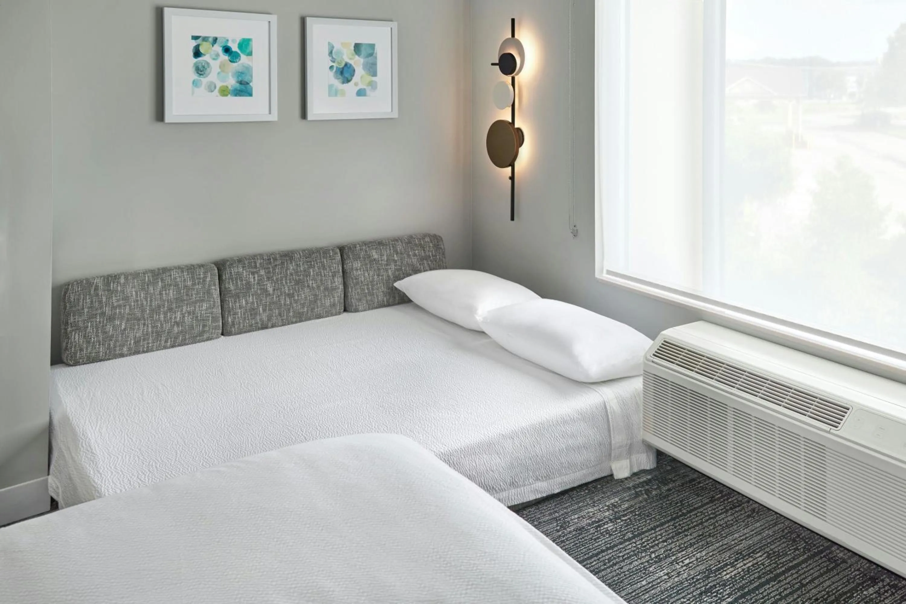 Photo of the whole room, Bed in TownePlace Suites by Marriott Calhoun