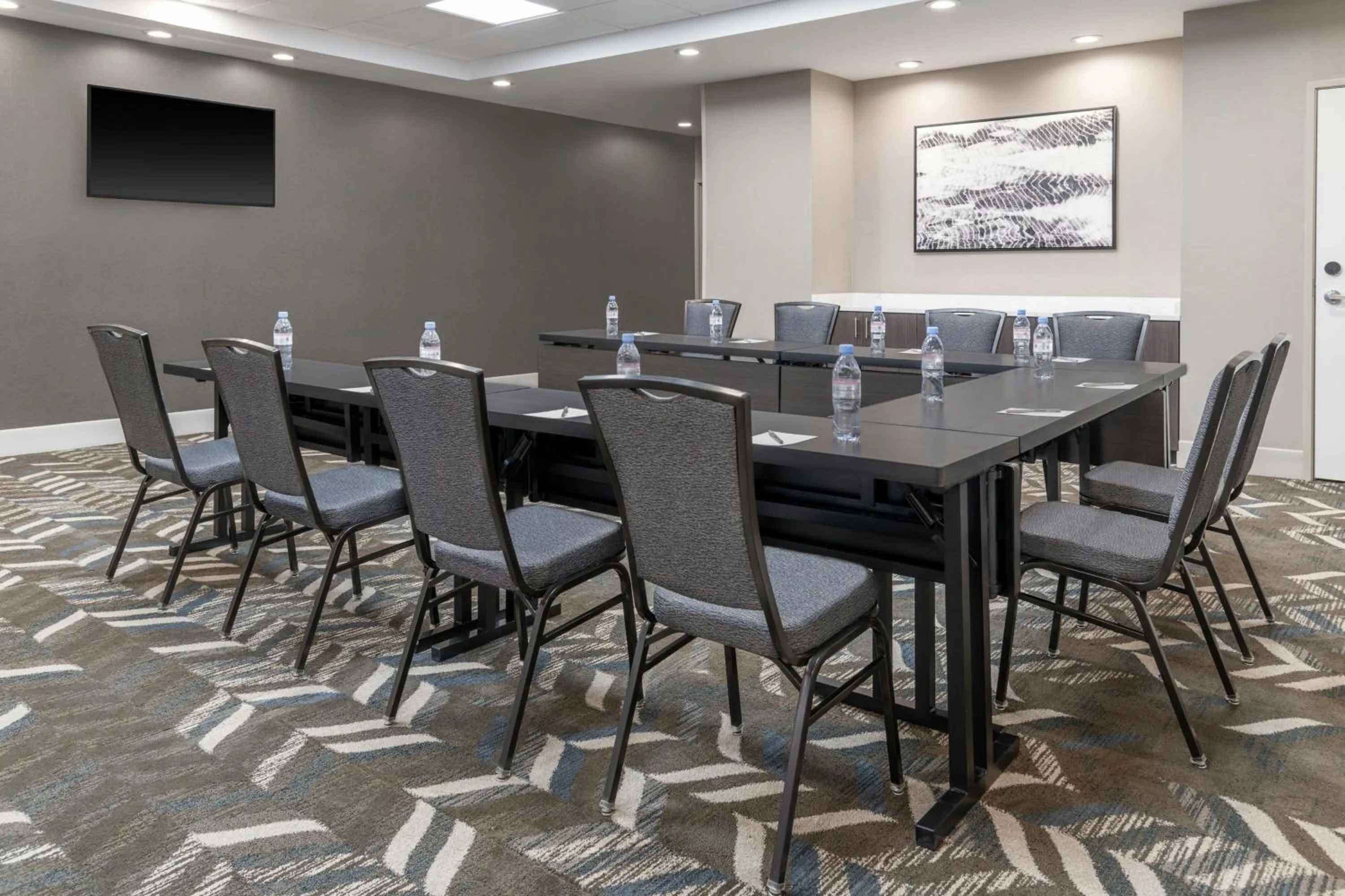 Meeting/conference room in Residence Inn by Marriott Detroit Dearborn