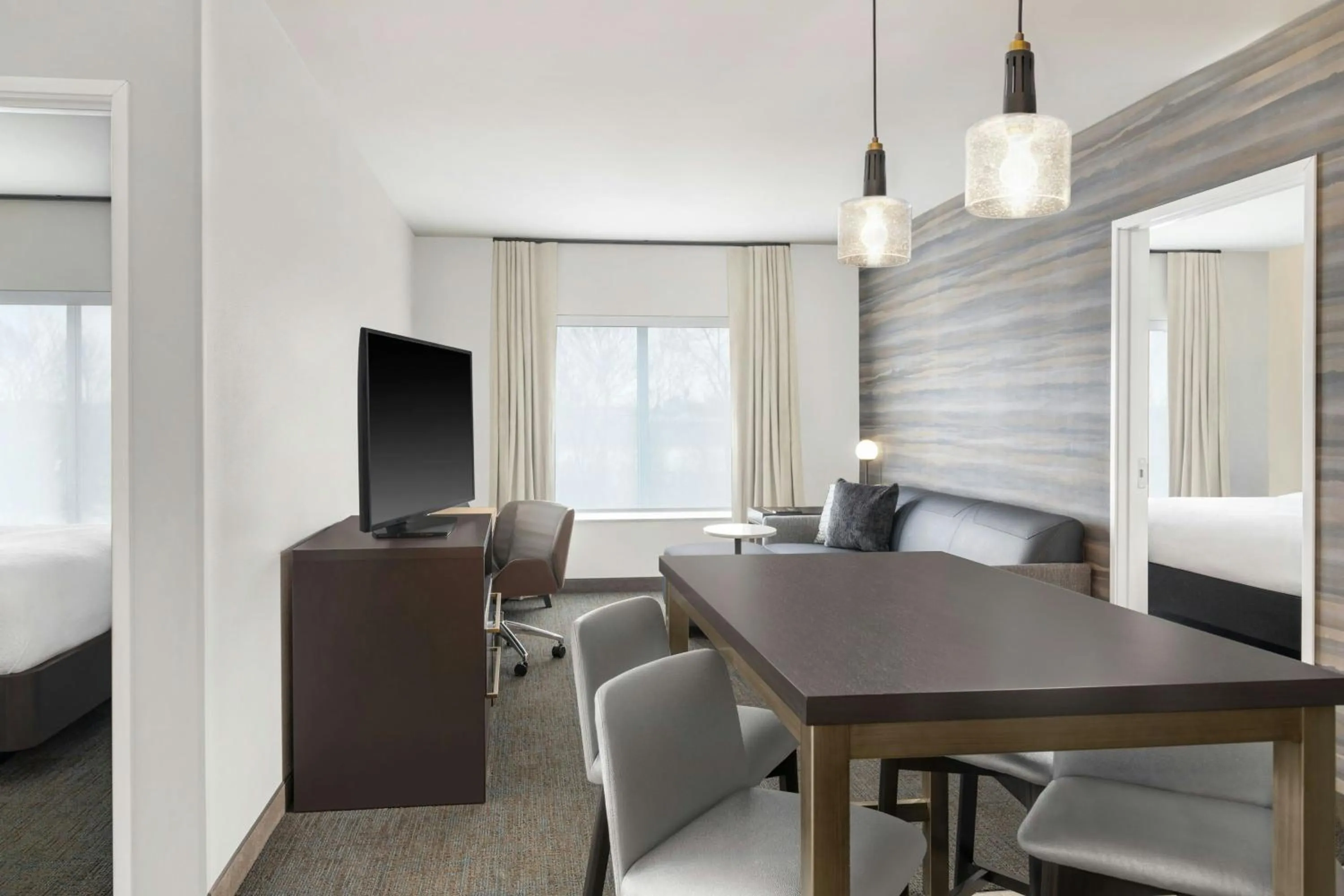 Living room in Residence Inn by Marriott Detroit Dearborn