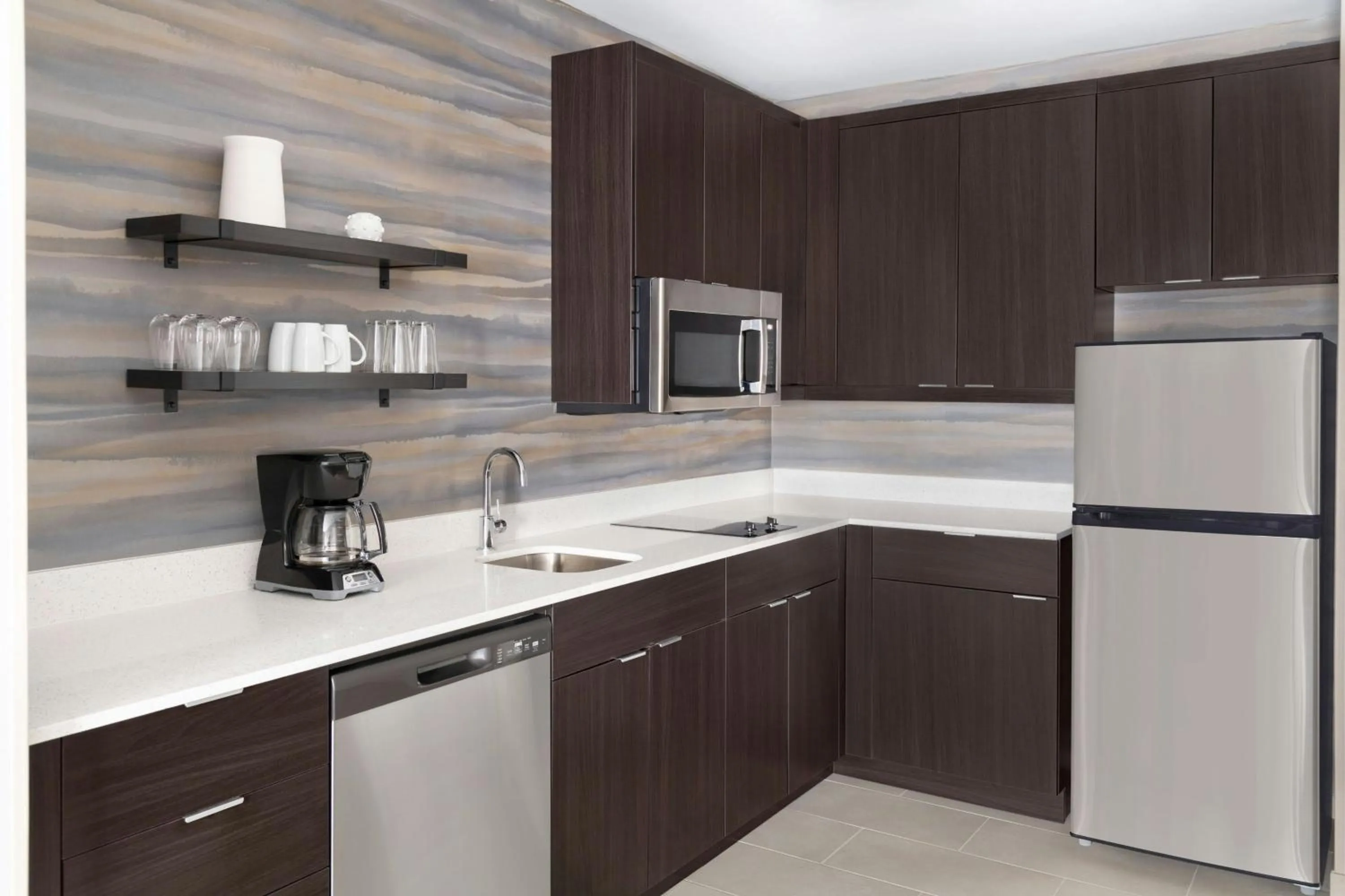 Kitchen or kitchenette in Residence Inn by Marriott Detroit Dearborn